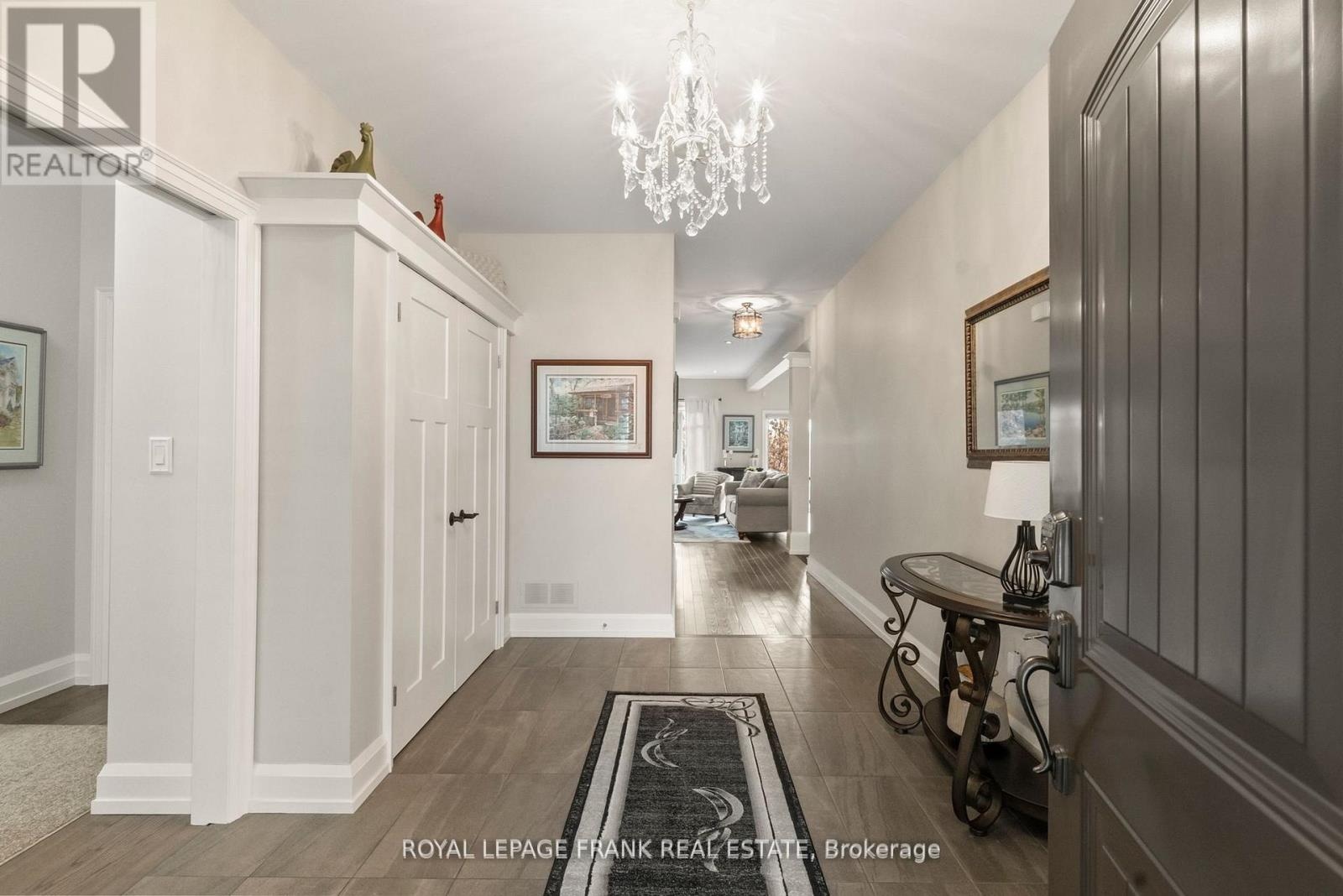 864 Burnham Street, Cobourg, Ontario  K9A 2X7 - Photo 4 - X12936698