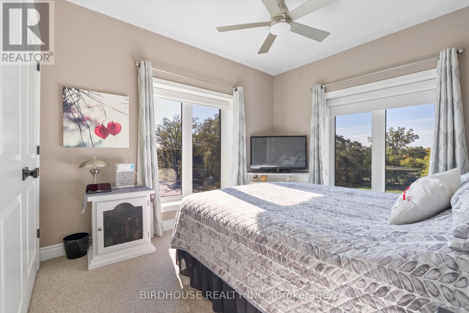 301 - 94 Francis Street W, Kawartha Lakes, Ontario  K0M 1N0 - Photo 22 - X12447664