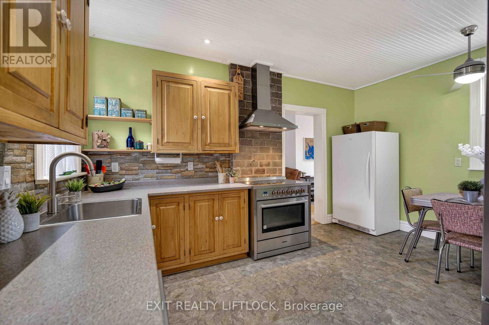 2464 Queen Mary Street, Cavan Monaghan, Ontario  L0A 1C0 - Photo 12 - X12943310