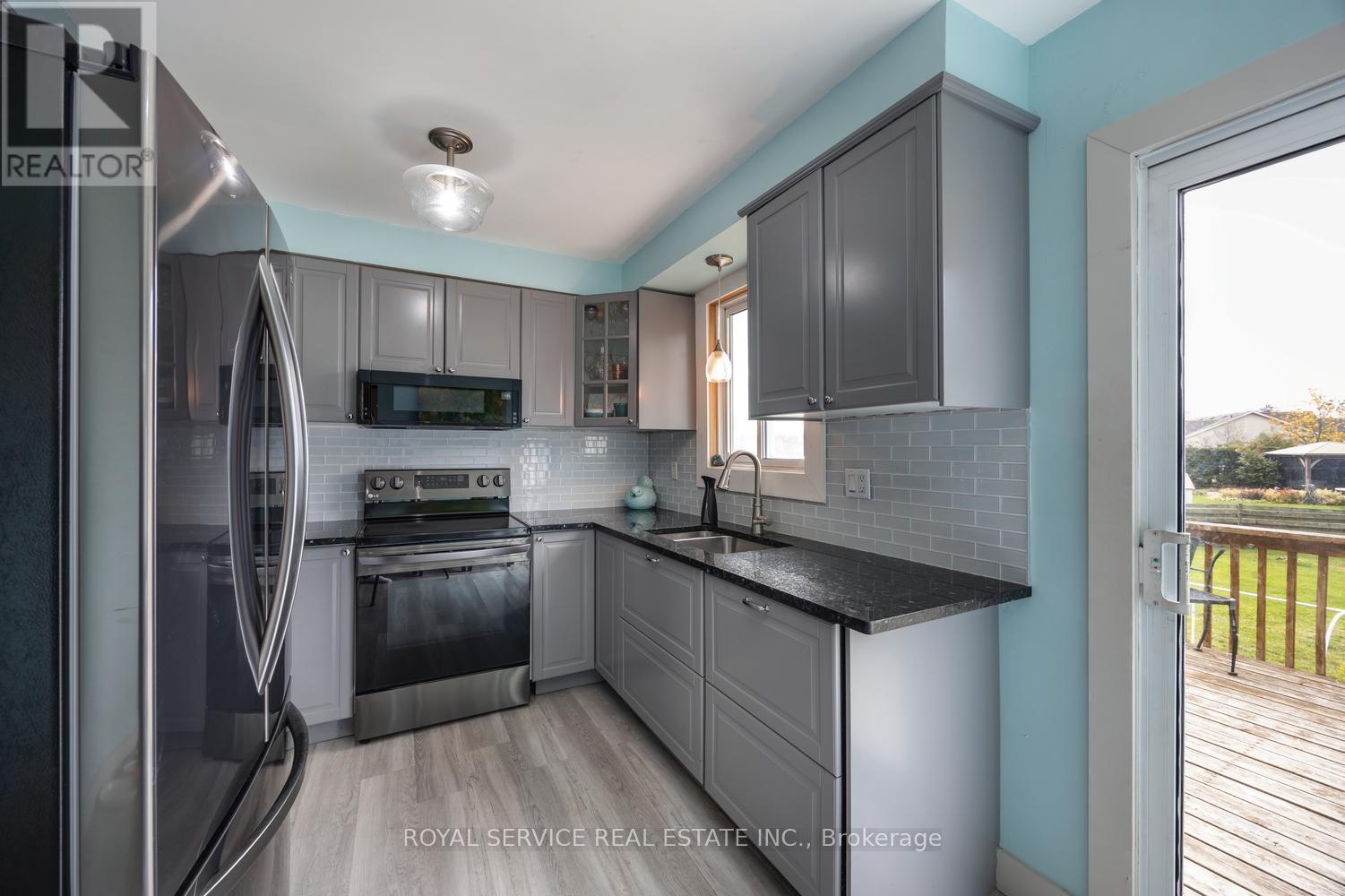 19 Propp Drive, Kawartha Lakes, Ontario  L0A 1K0 - Photo 10 - X12840044