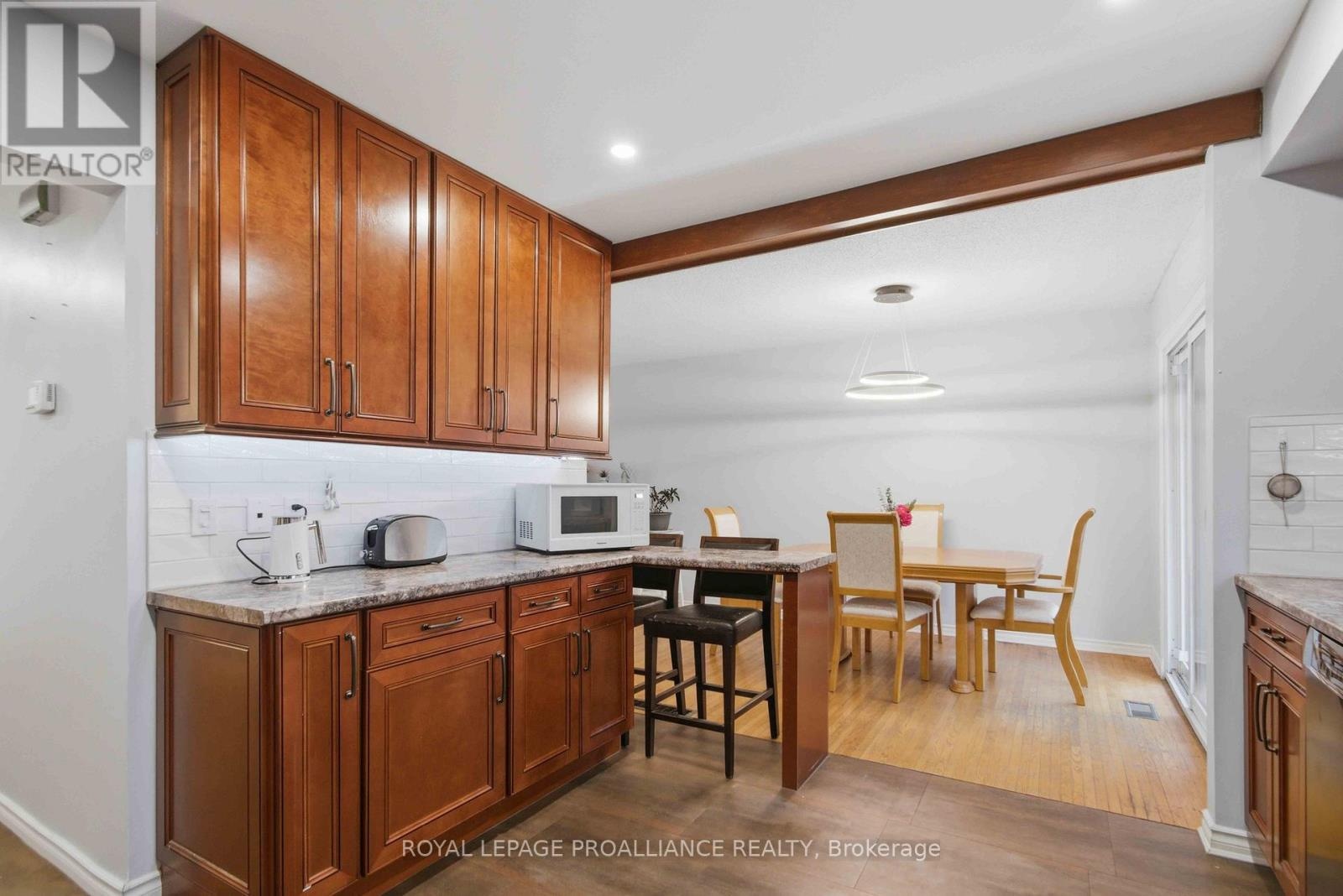 36 Shoniker Avenue, Quinte West, Ontario  K8V 2B5 - Photo 11 - X12951794