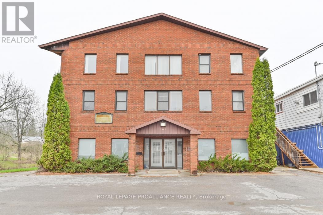 108 Russel Street, Centre Hastings, Ontario  K0K 2K0 - Photo 1 - X12952182