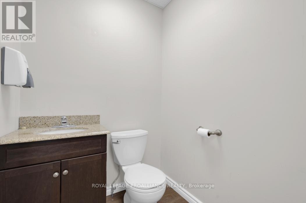 108 Russel Street, Centre Hastings, Ontario  K0K 2K0 - Photo 10 - X12952182