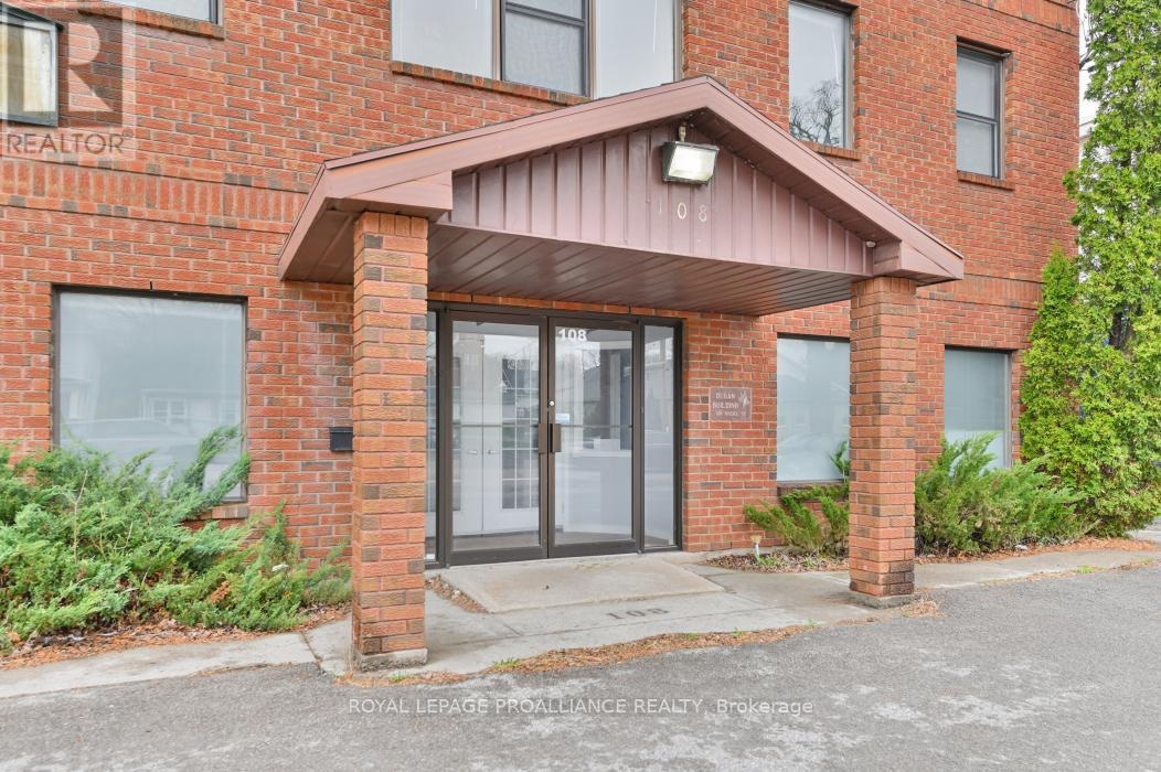 108 Russel Street, Centre Hastings, Ontario  K0K 2K0 - Photo 2 - X12952182