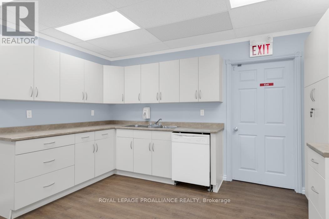 108 Russel Street, Centre Hastings, Ontario  K0K 2K0 - Photo 6 - X12952182