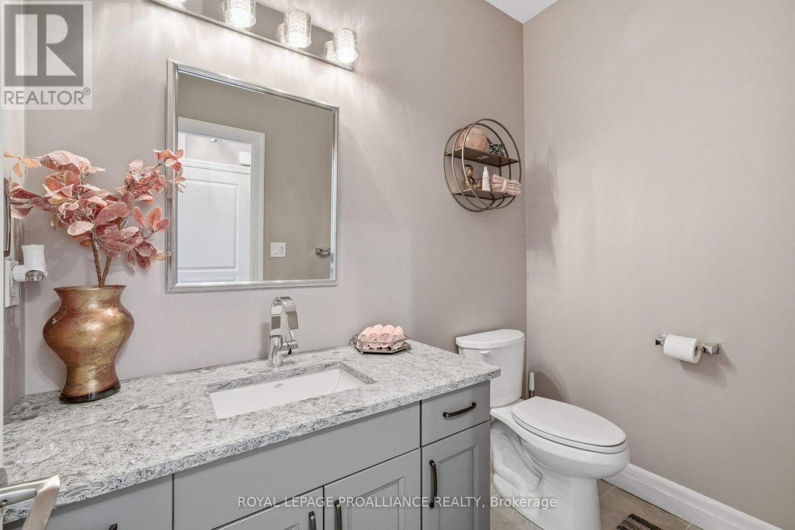 57 Appledene Drive, Quinte West, Ontario  K8V 0H6 - Photo 22 - X12963208