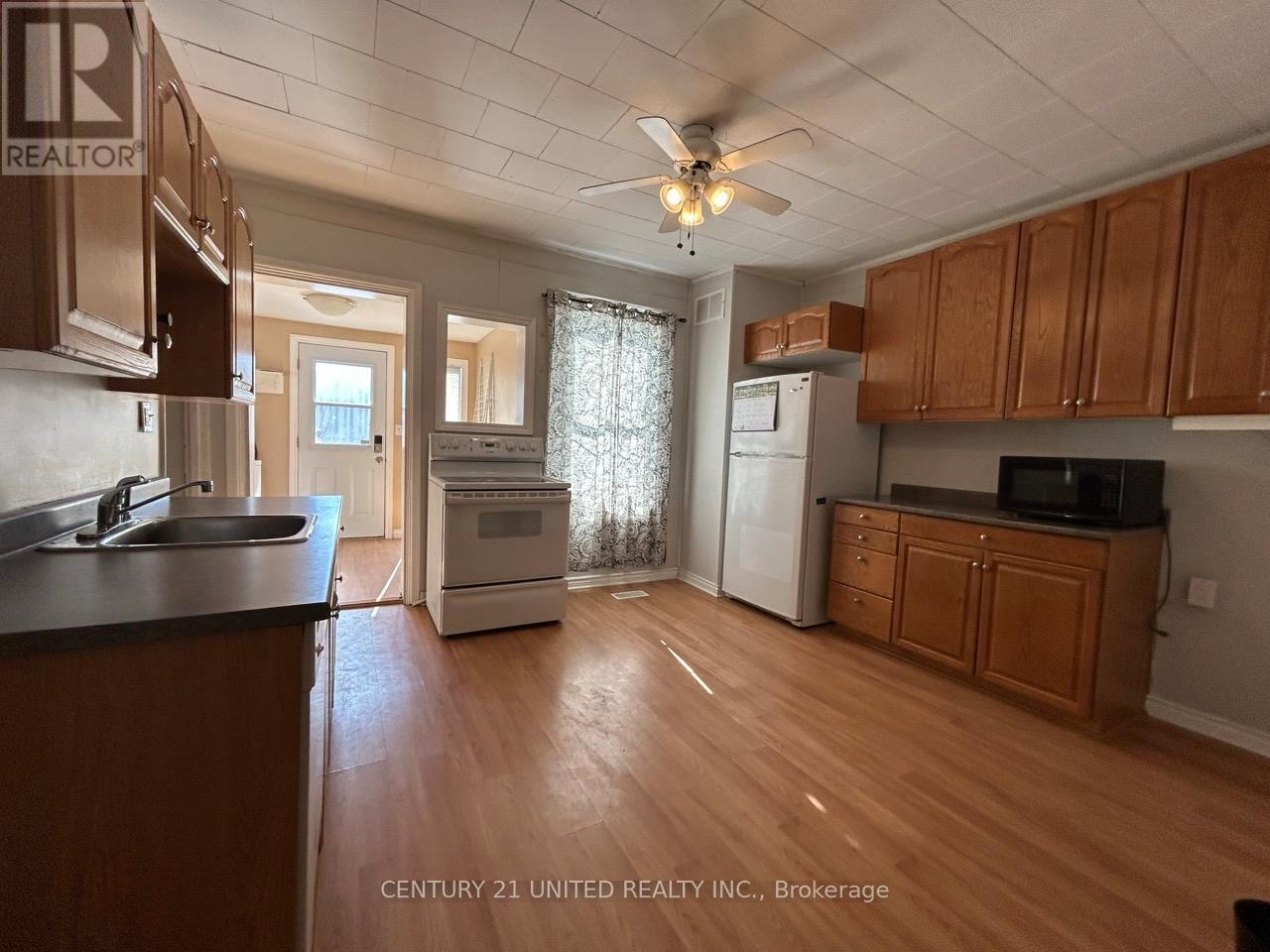 862 George Street N, Peterborough, Ontario K9H 3T7 - Photo 8 - X12929942
