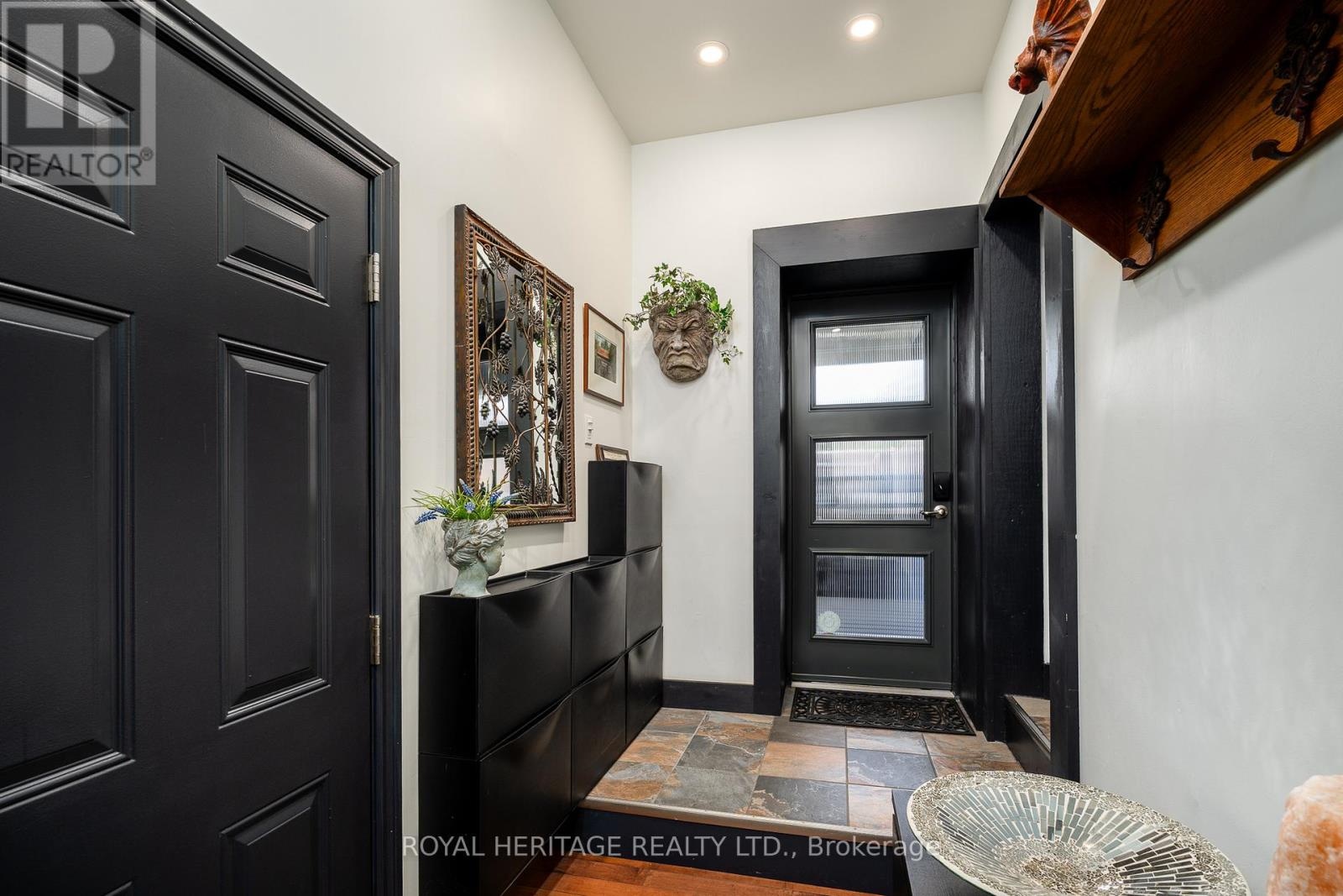 269 Front Street, Belleville, Ontario  K8N 2Z6 - Photo 2 - X12743036