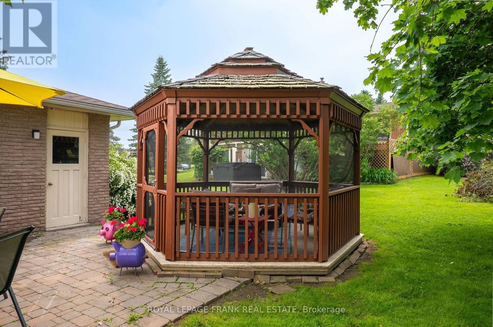 383 Old Surrey Lane, Kawartha Lakes, Ontario  K0M 1A0 - Photo 28 - X12594004