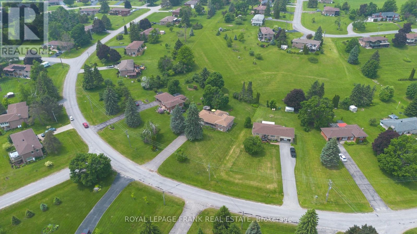 383 Old Surrey Lane, Kawartha Lakes, Ontario  K0M 1A0 - Photo 39 - X12594004