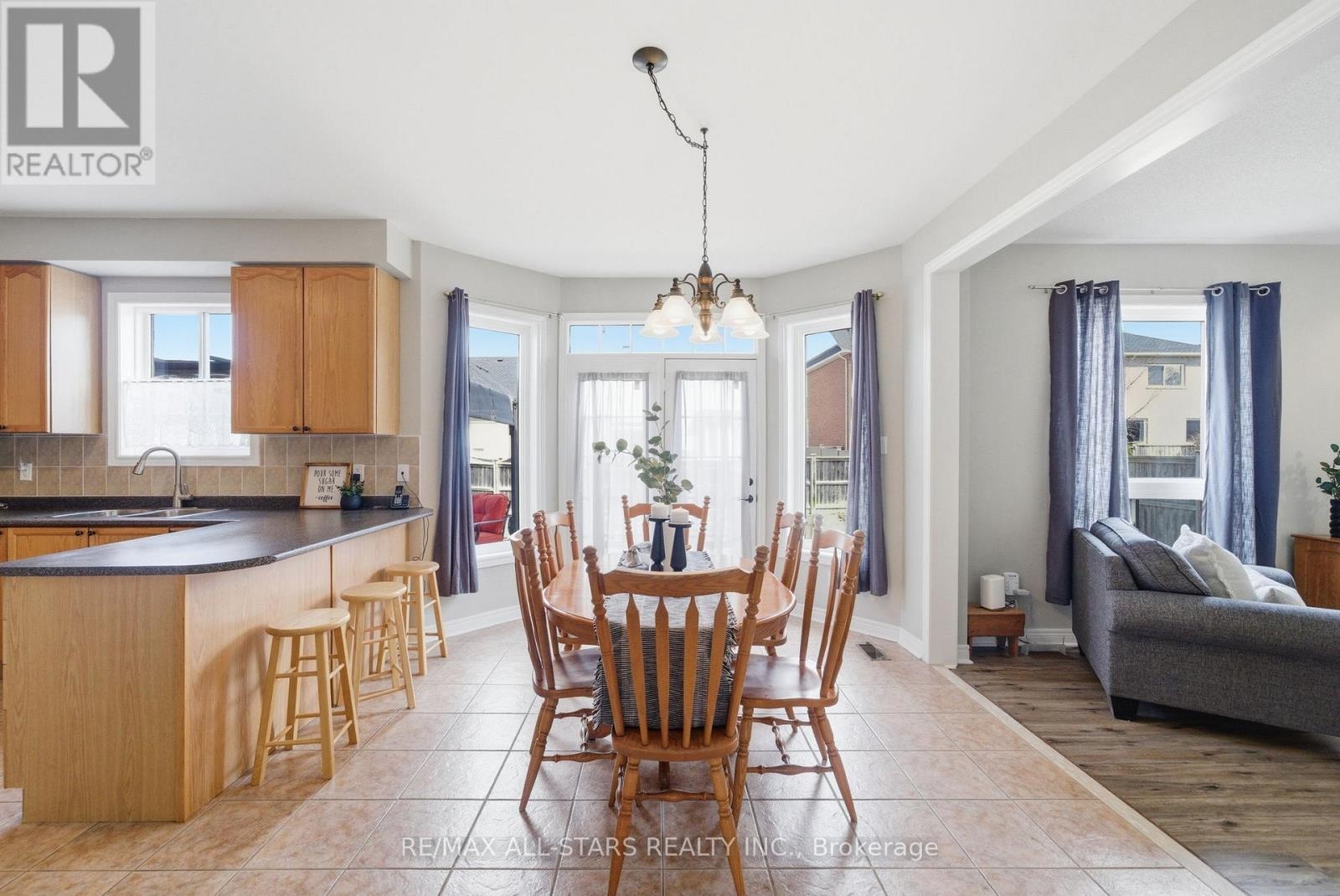 179 Roseborough Drive, Scugog, Ontario  L9L 2E6 - Photo 10 - E12986446