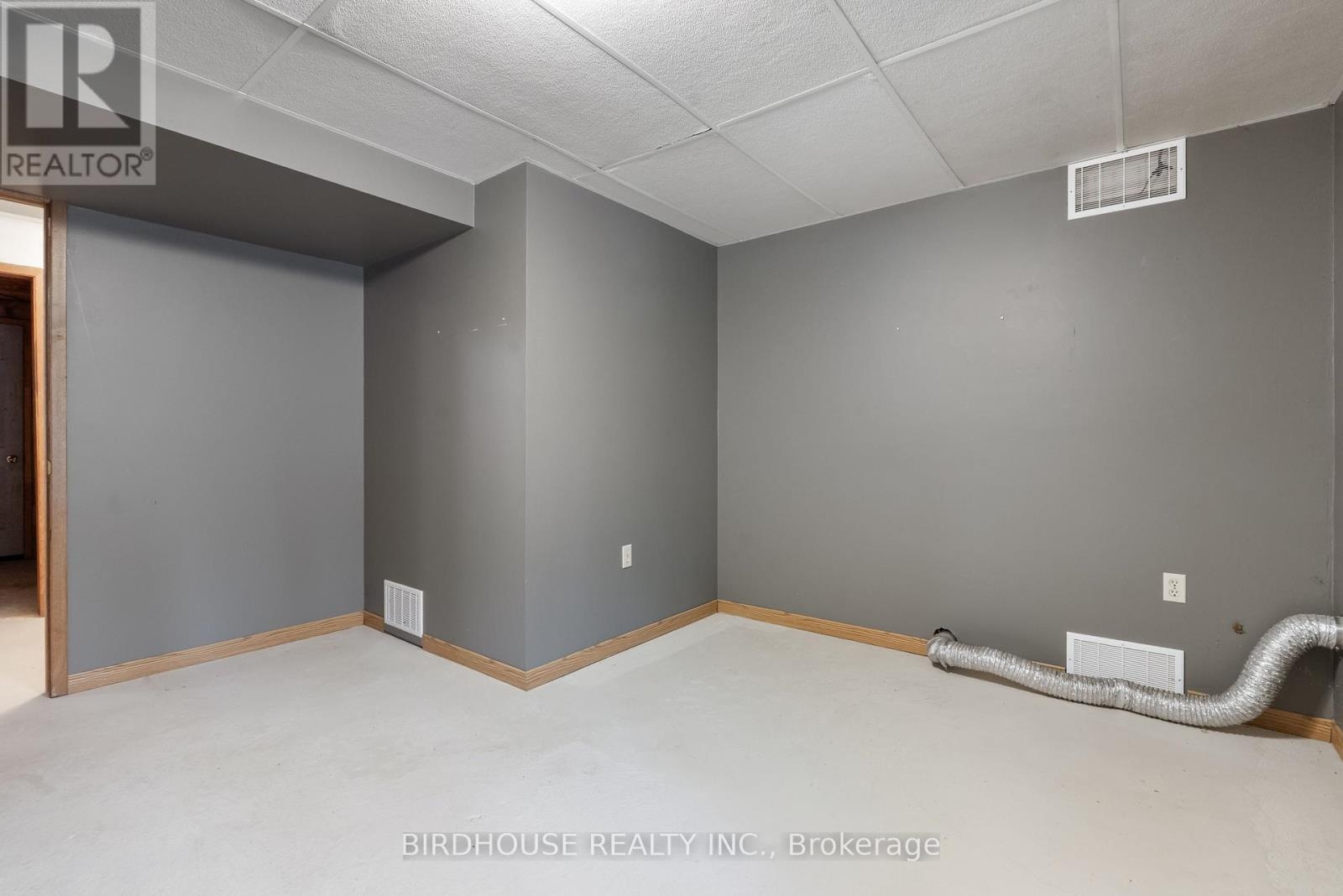 102 Edwina Drive, Trent Lakes, Ontario  K0M 1A0 - Photo 36 - X12986720