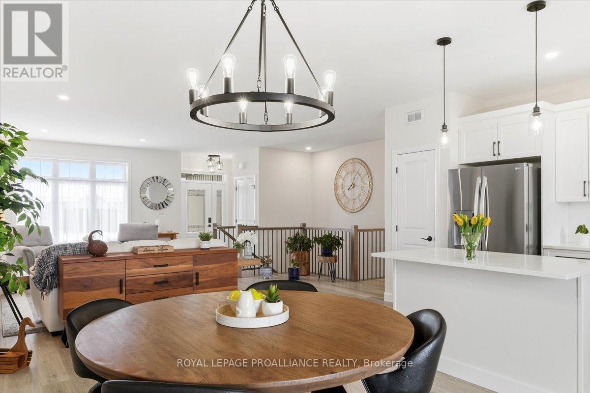 34 Rosewood Drive, Quinte West, Ontario  K0K 2C0 - Photo 14 - X12991826