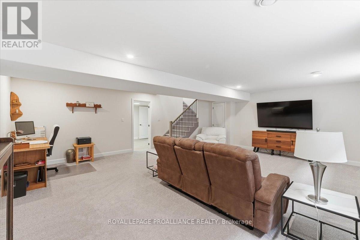 34 Rosewood Drive, Quinte West, Ontario  K0K 2C0 - Photo 28 - X12991826
