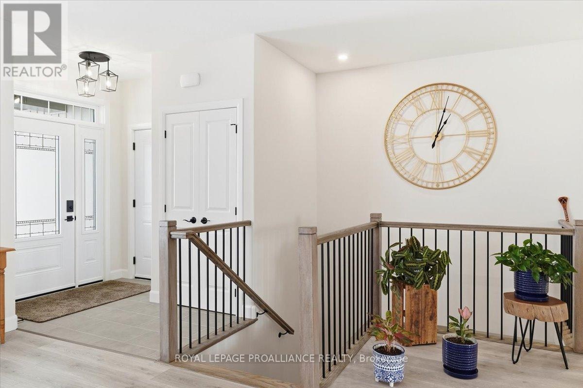 34 Rosewood Drive, Quinte West, Ontario  K0K 2C0 - Photo 5 - X12991826