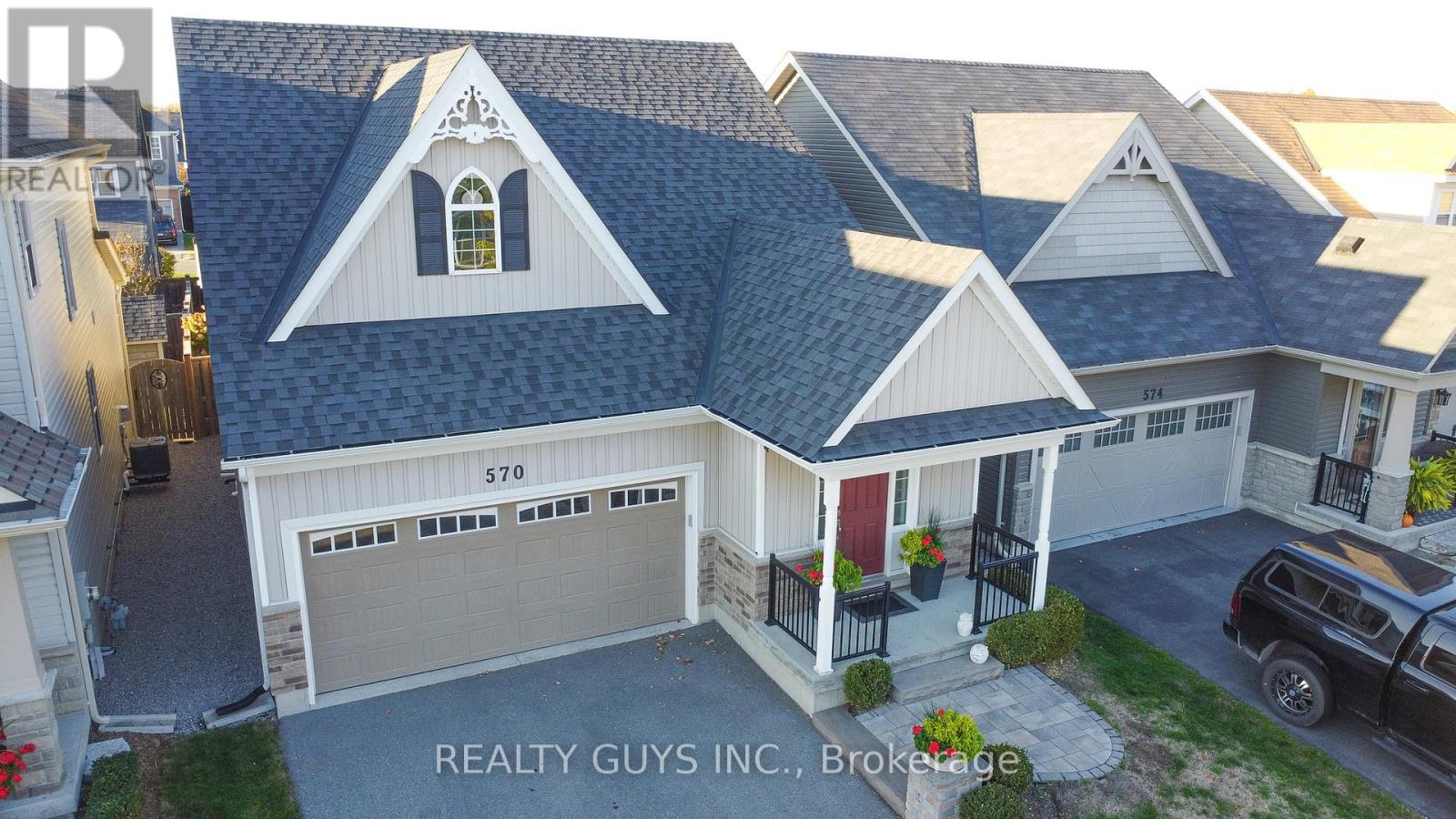 570 Grange Way, Peterborough, Ontario K9H 0G5 - Photo 1 - X12992044