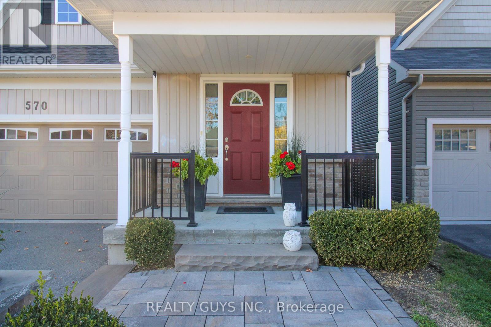 570 Grange Way, Peterborough, Ontario K9H 0G5 - Photo 11 - X12992044