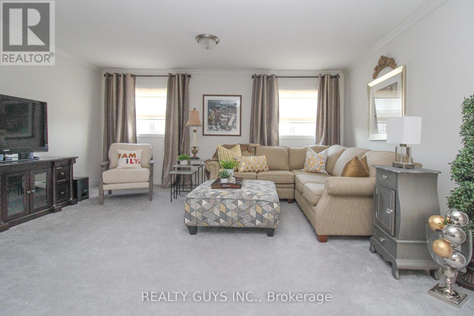 570 Grange Way, Peterborough, Ontario K9H 0G5 - Photo 37 - X12992044
