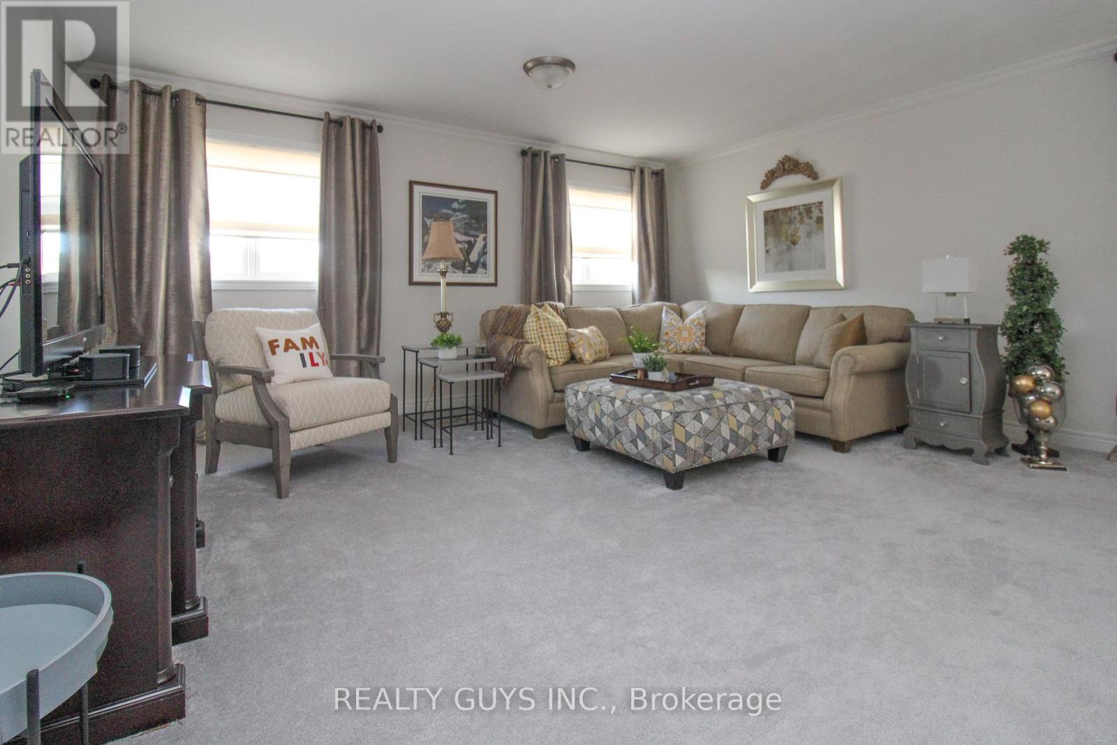 570 Grange Way, Peterborough, Ontario K9H 0G5 - Photo 39 - X12992044