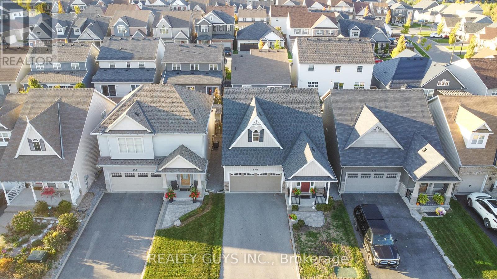 570 Grange Way, Peterborough, Ontario K9H 0G5 - Photo 4 - X12992044