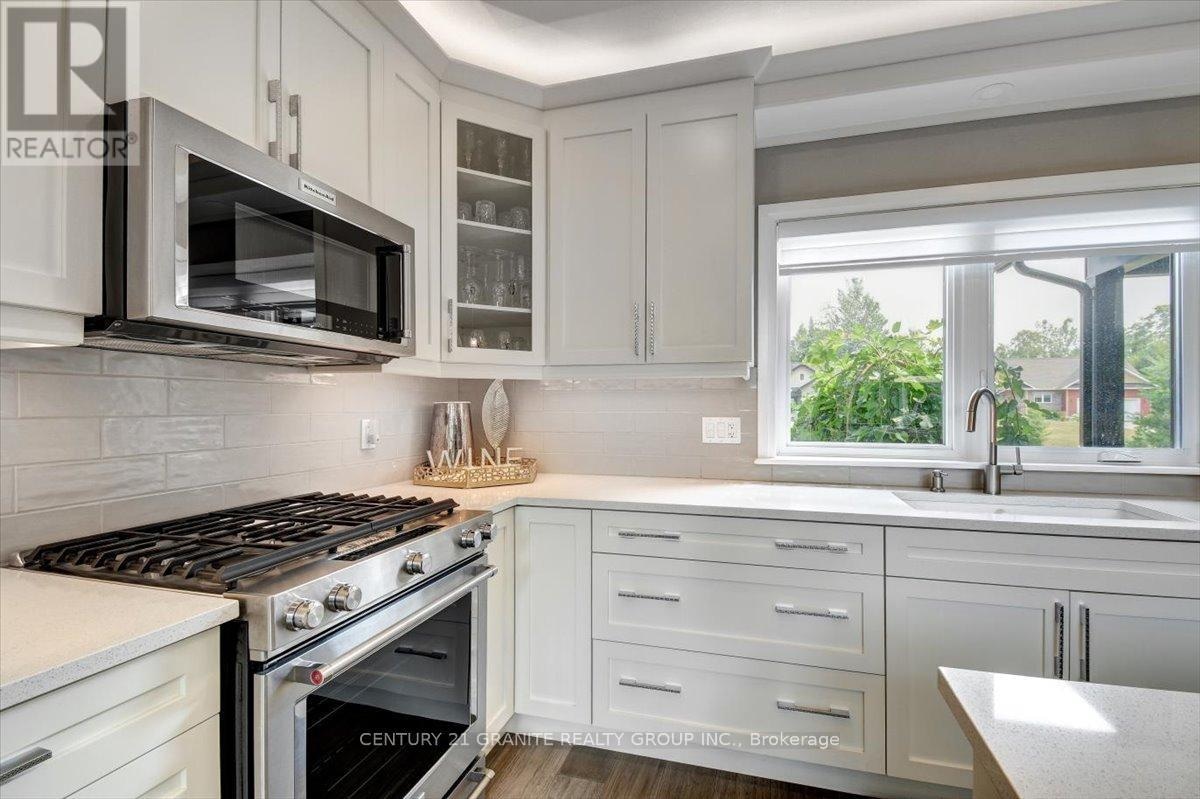 9 Bancroft Ridge Drive, Bancroft, Ontario  K0L 1C0 - Photo 8 - X12995466