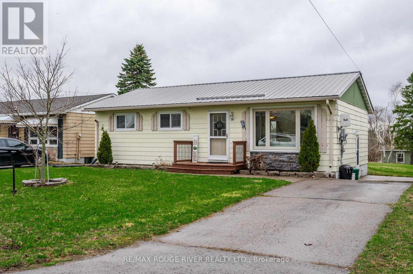 39 Bay St Street W, Trent Hills, Ontario K0L 1Y0 - Photo 1 - X12996142