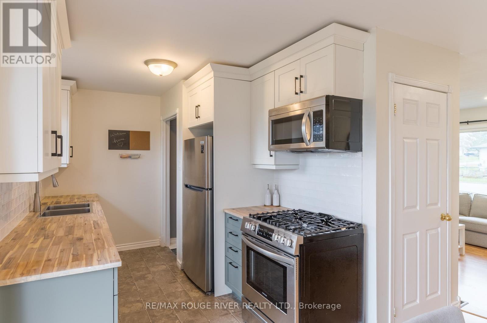 39 Bay St Street W, Trent Hills, Ontario K0L 1Y0 - Photo 12 - X12996142