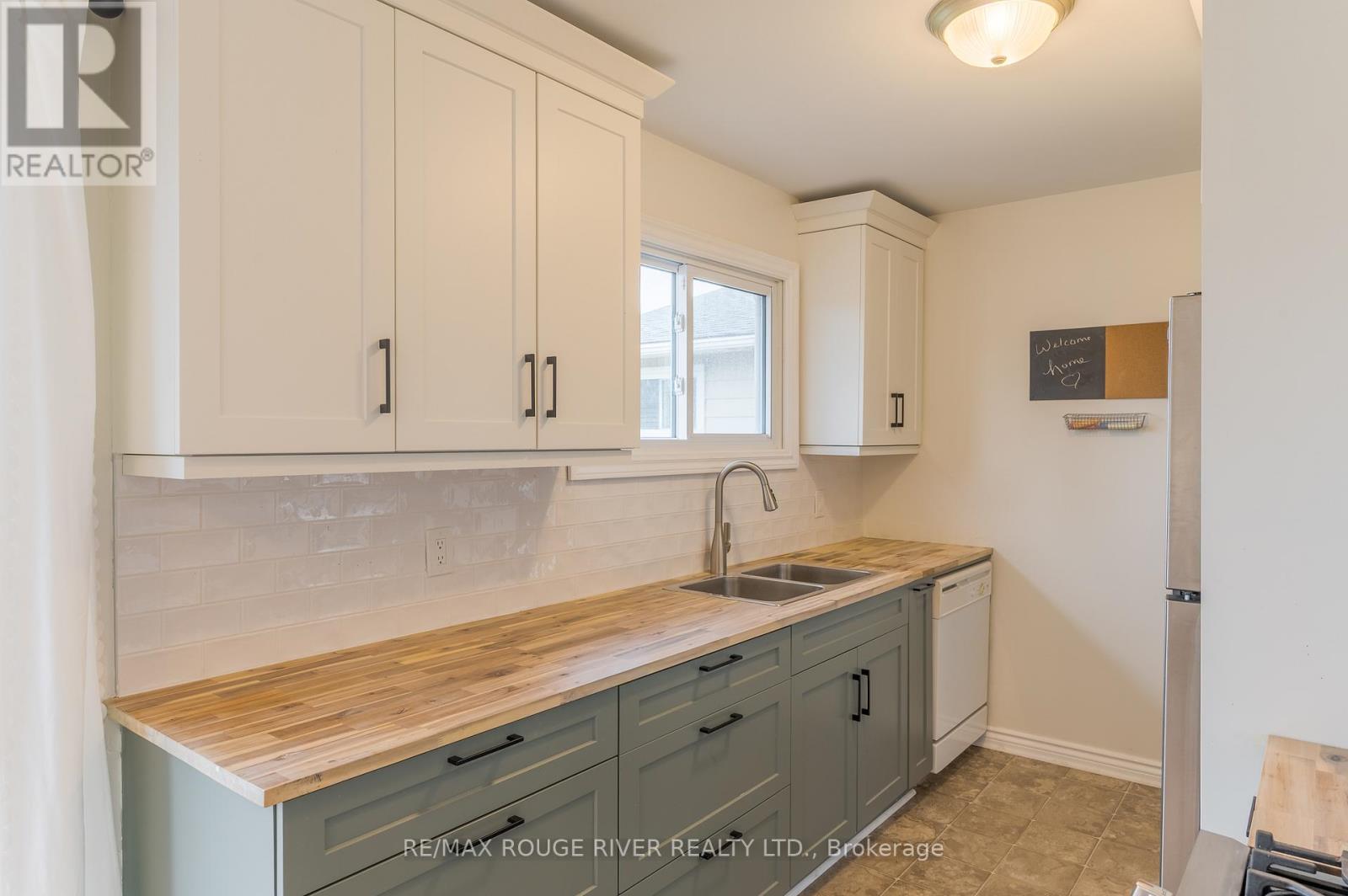 39 Bay St Street W, Trent Hills, Ontario K0L 1Y0 - Photo 9 - X12996142