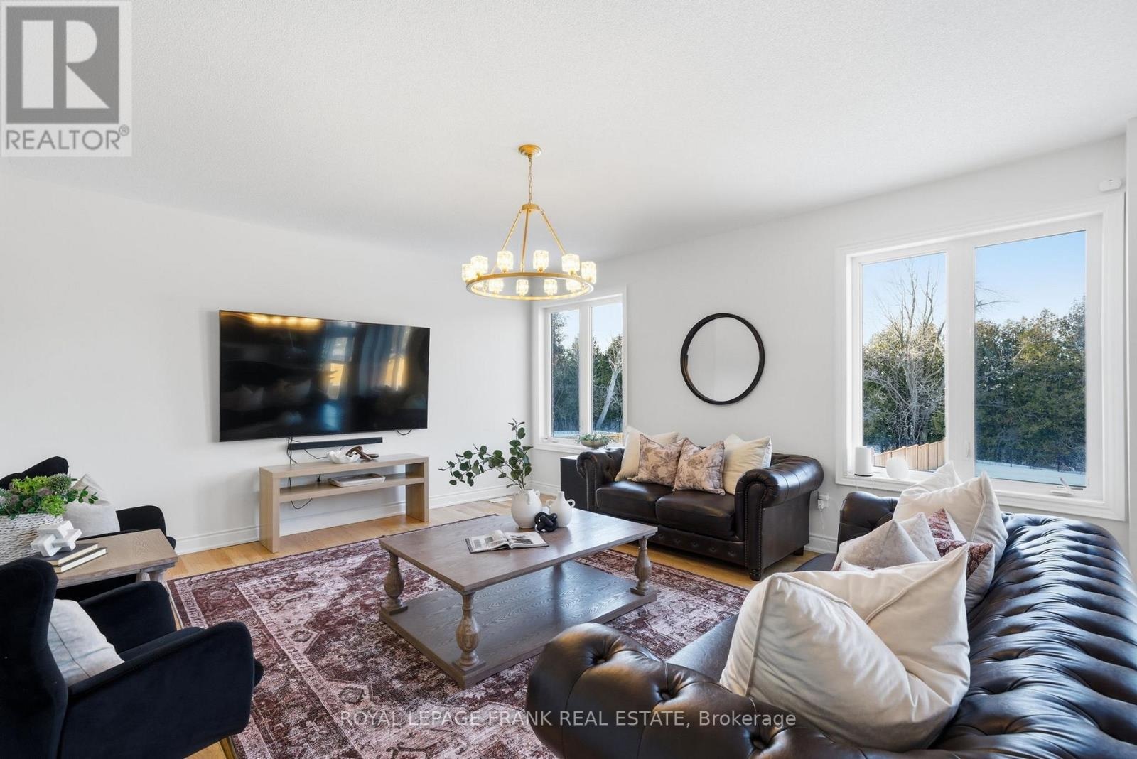 60 Hennessey Crescent, Kawartha Lakes, Ontario K9V 0P3 - Photo 21 - X12807752