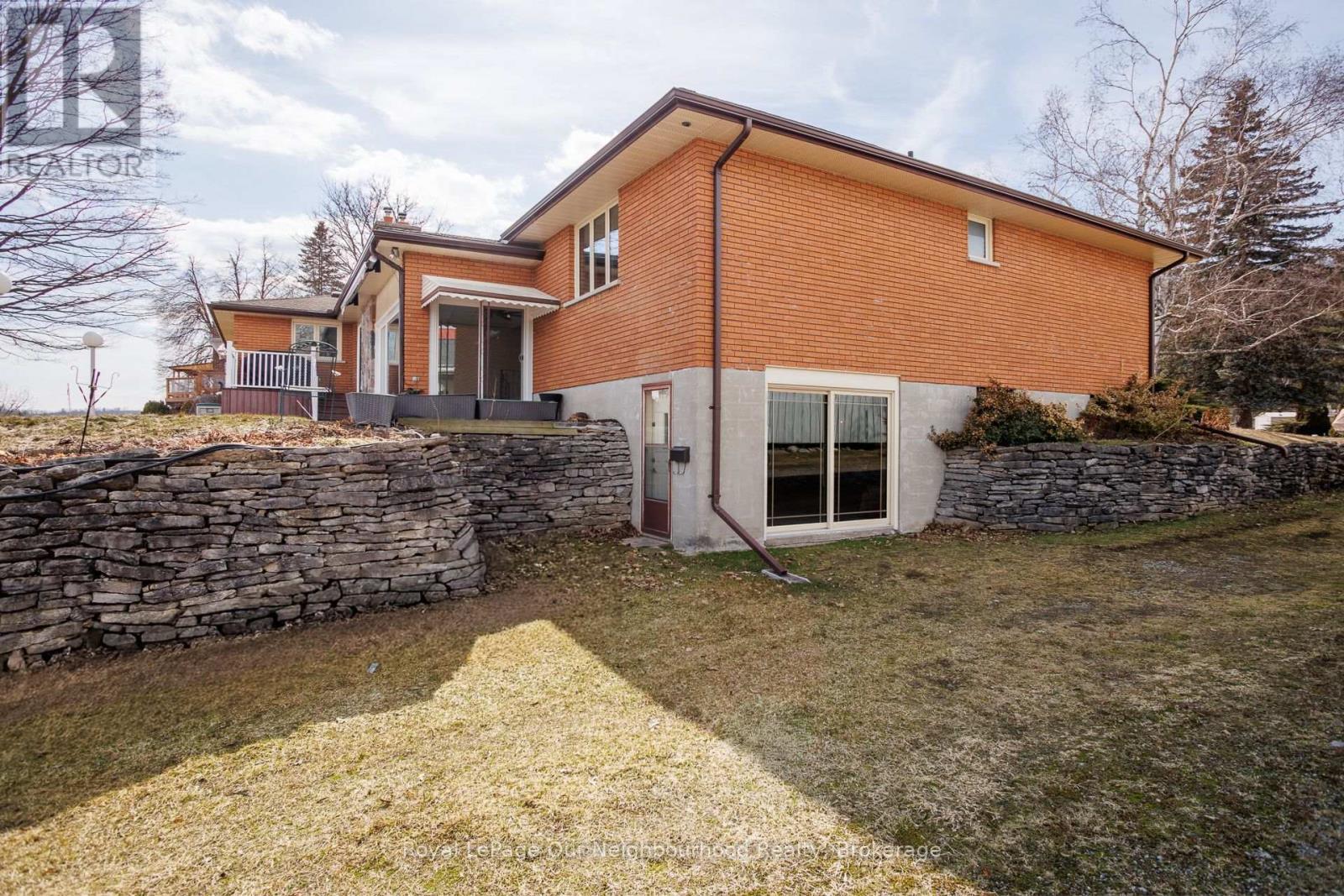 18 Rosecliff Court, Trent Hills, Ontario K0L 1Y0 - Photo 4 - X12999712