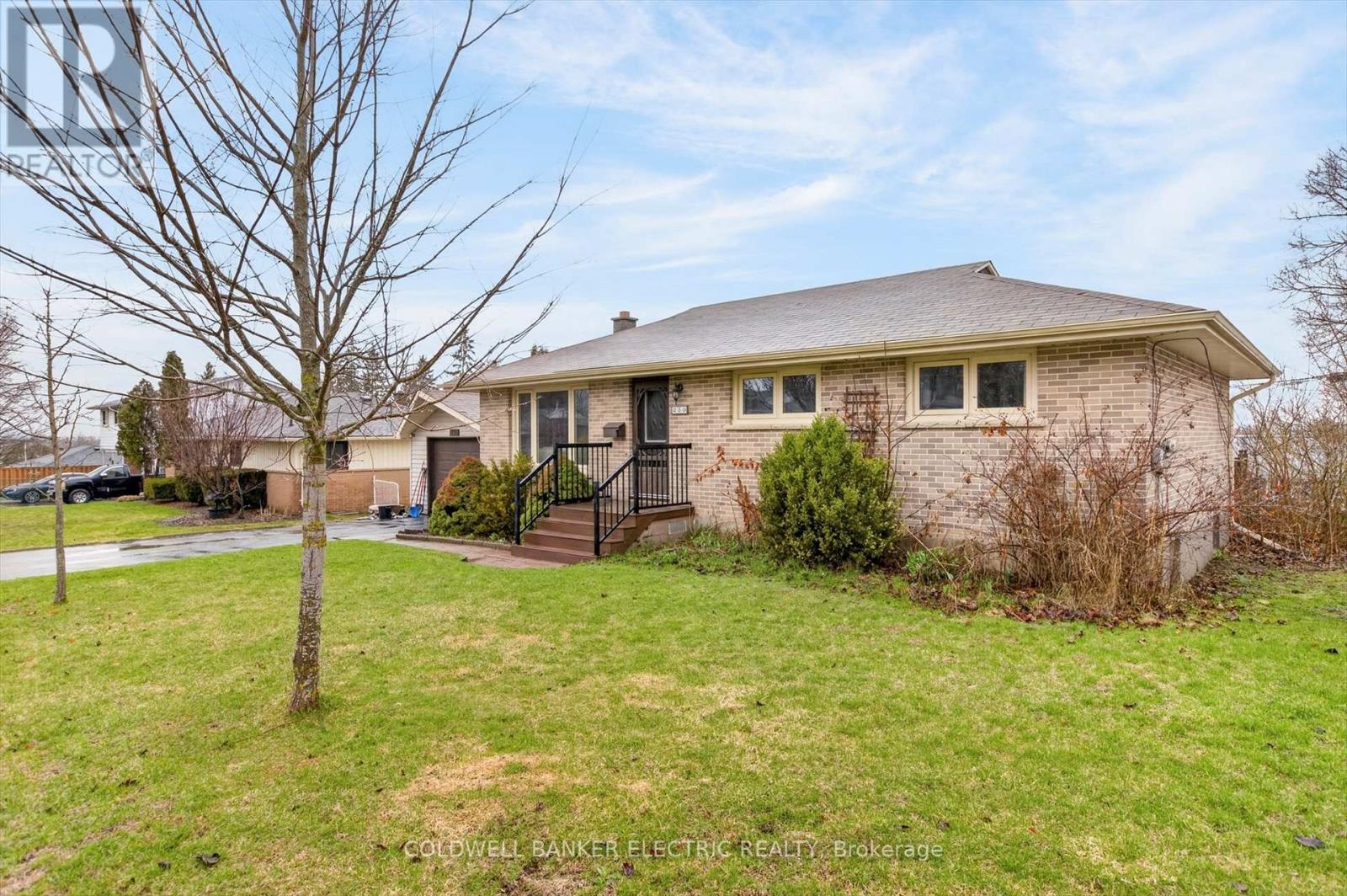 250 Collison Crescent, Peterborough, Ontario  K9J 1A8 - Photo 4 - X13001214