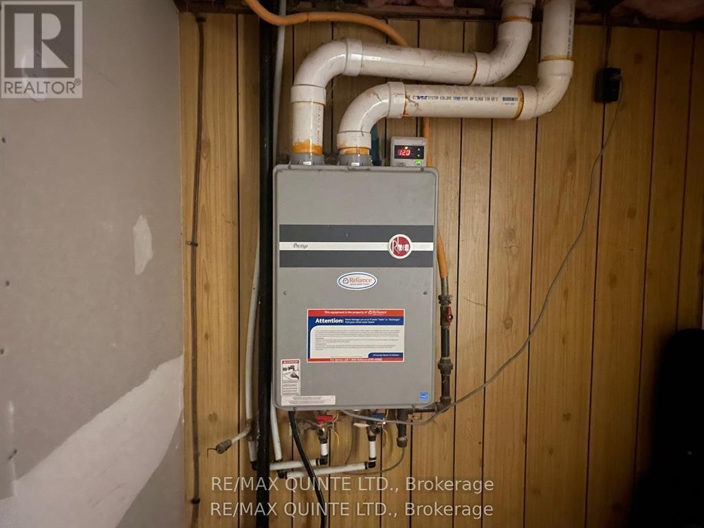 27 First Avenue, Quinte West, Ontario  K8V 5M6 - Photo 13 - X13001860