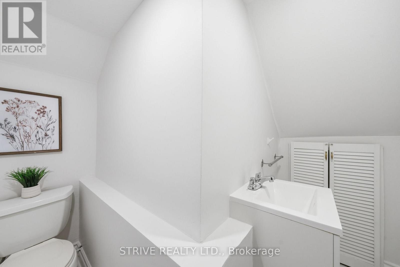 33 - 1718 John Street, Markham, Ontario  L3T 1Y9 - Photo 23 - N13006076