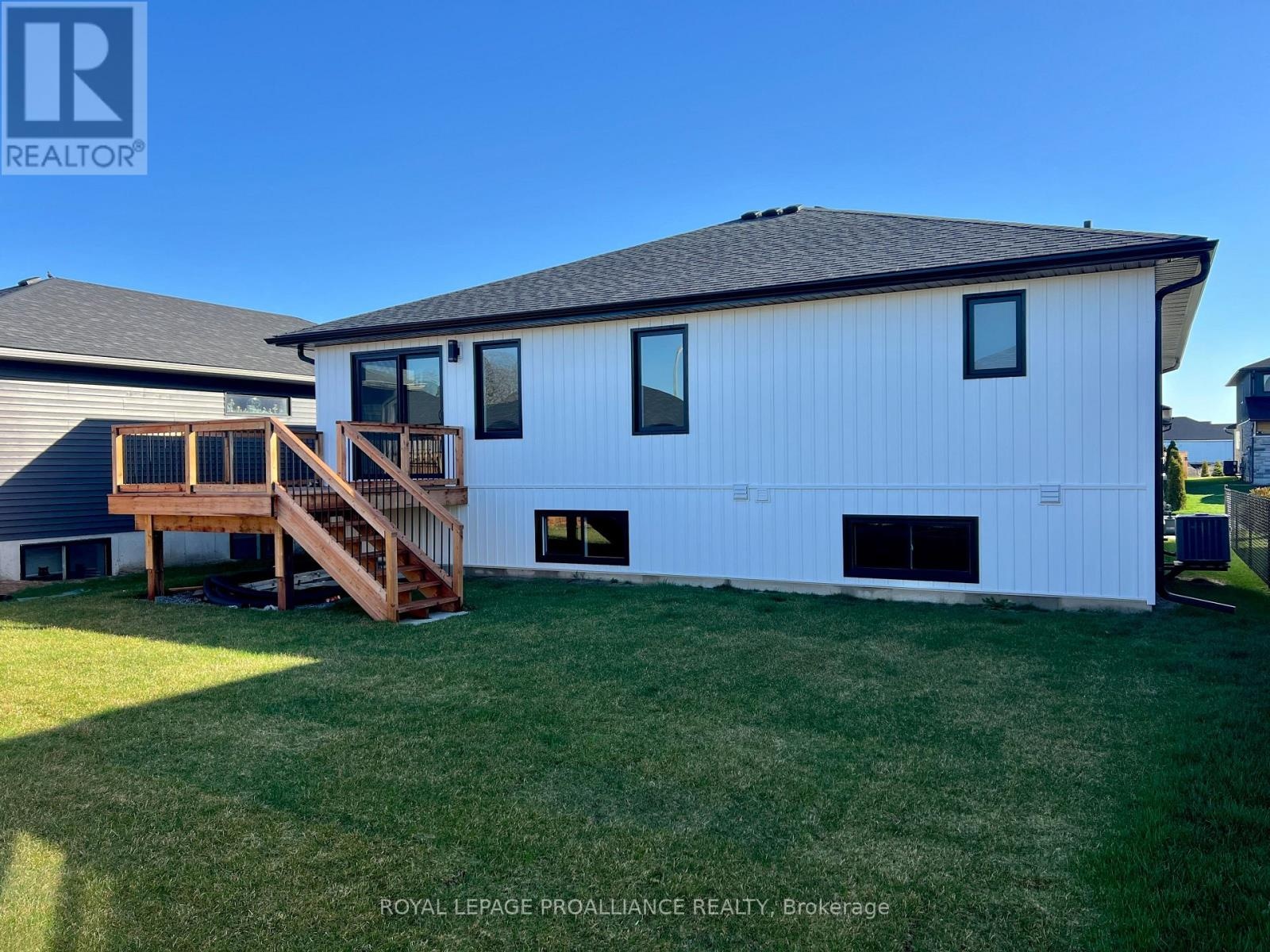 6 Horton Court, Belleville, Ontario K8P 0H3 - Photo 19 - X12716468