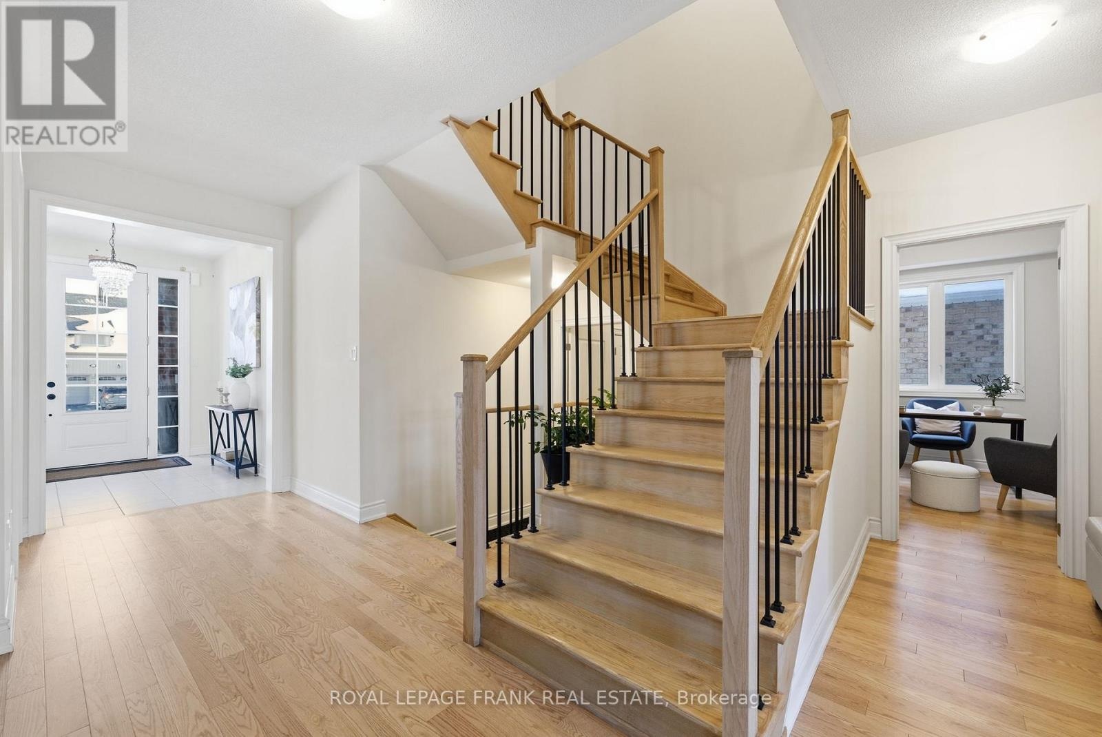 60 Hennessey Crescent, Kawartha Lakes, Ontario K9V 0P3 - Photo 26 - X12807752