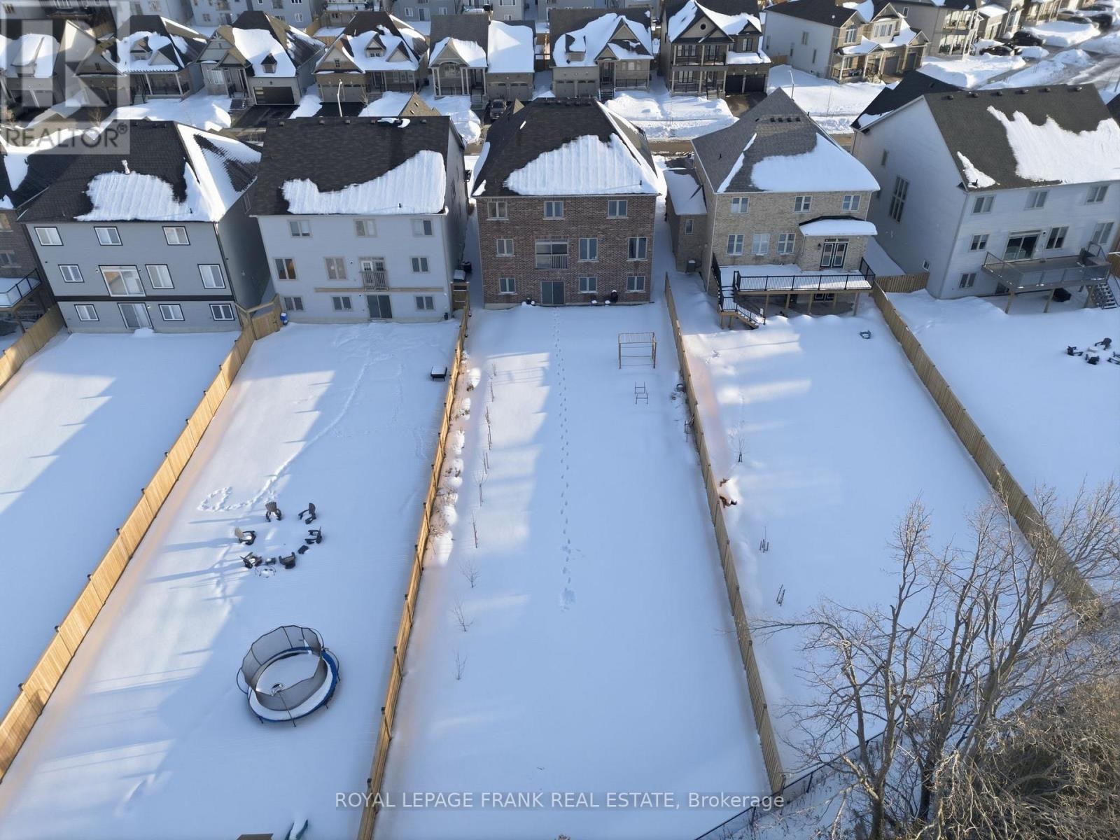 60 Hennessey Crescent, Kawartha Lakes, Ontario K9V 0P3 - Photo 49 - X12807752