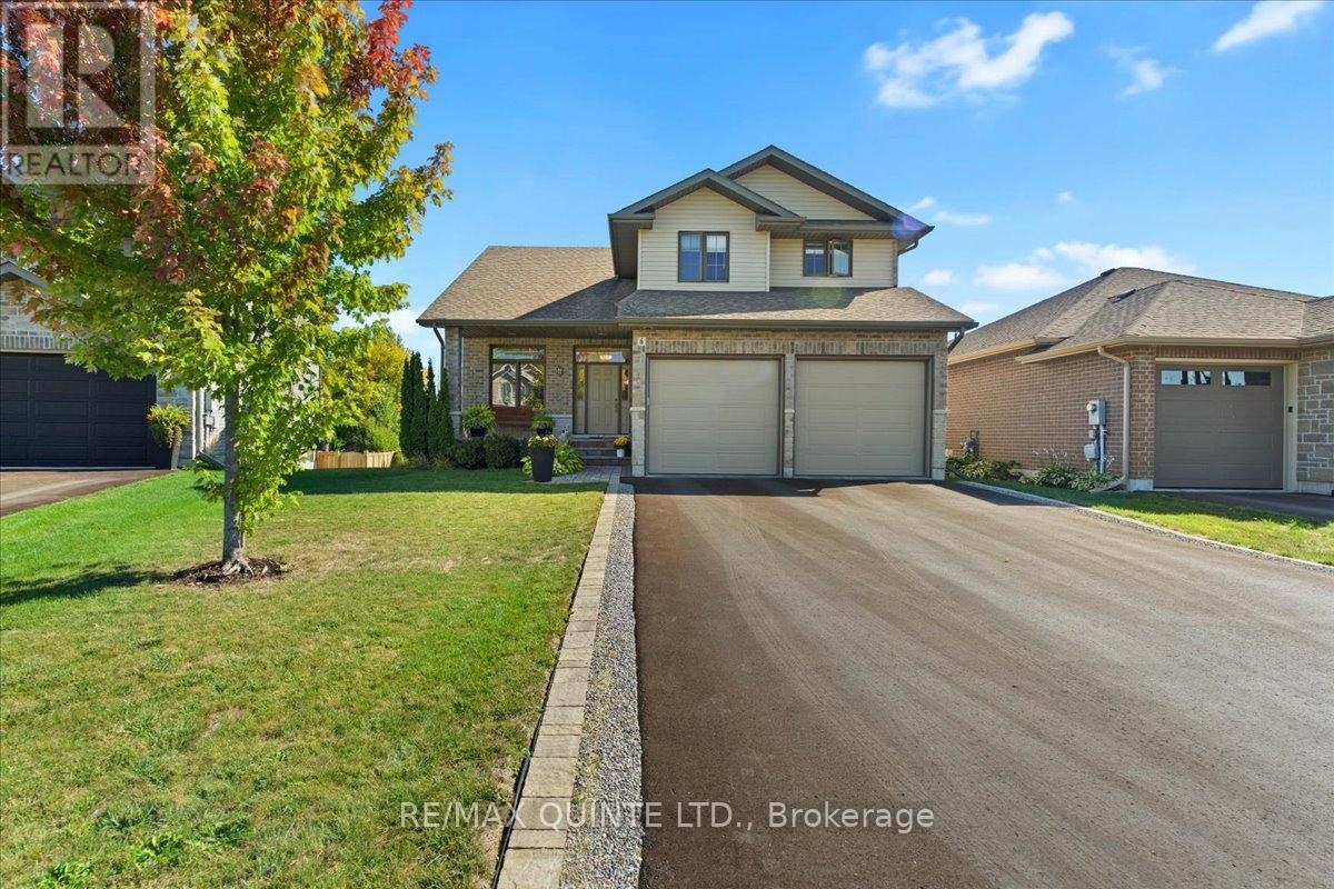 6 Granby Court, Belleville, Ontario  K8N 5W6 - Photo 1 - X13013172