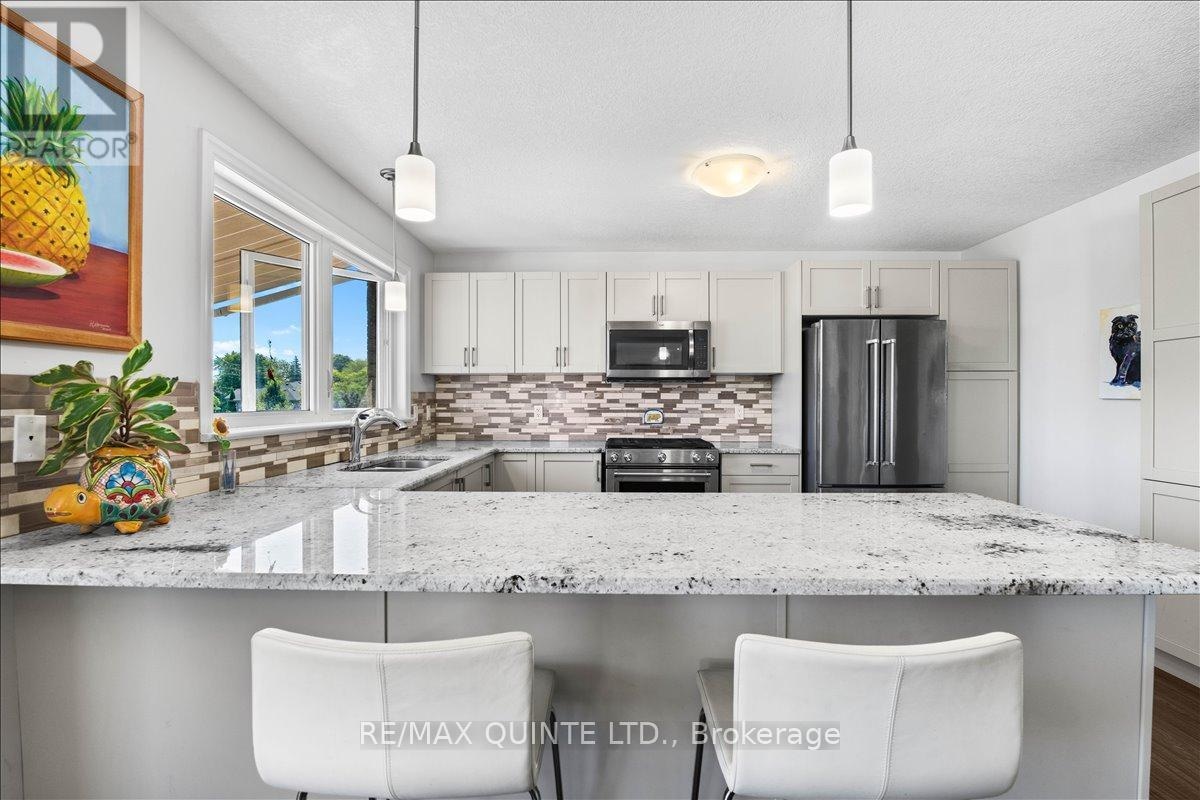 6 Granby Court, Belleville, Ontario  K8N 5W6 - Photo 12 - X13013172