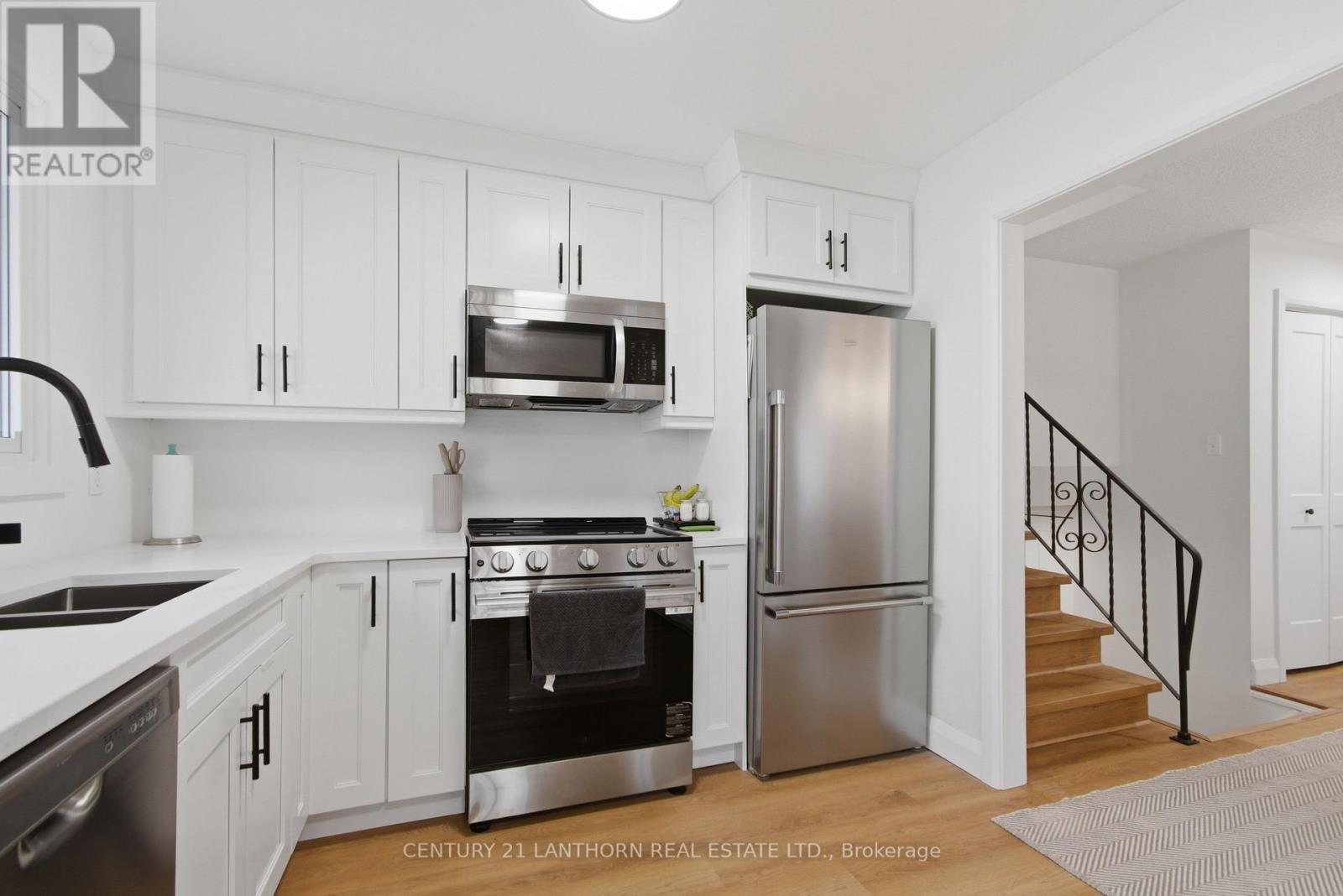 18 Glendale Road, Belleville, Ontario  K8P 4H5 - Photo 13 - X13017158