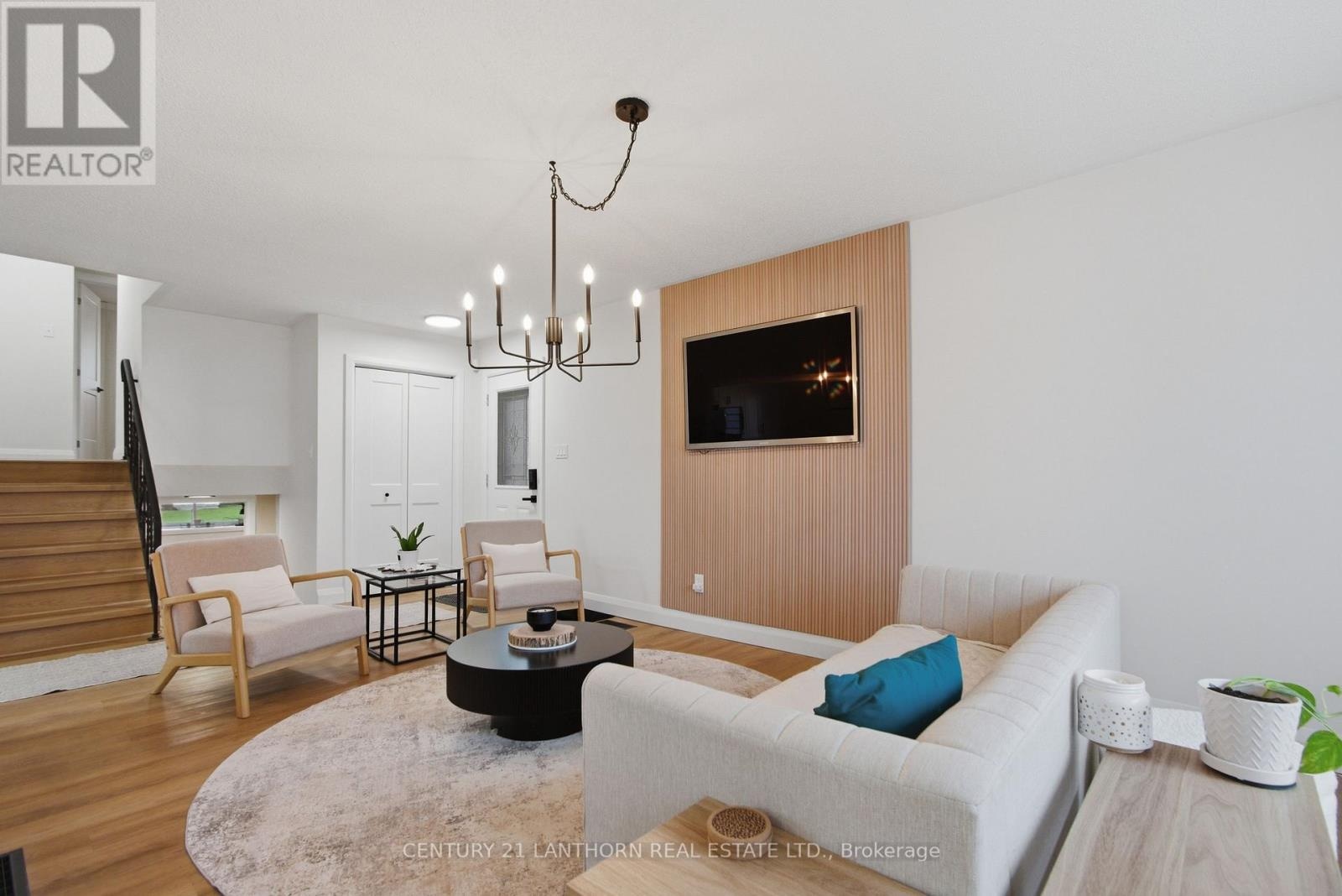 18 Glendale Road, Belleville, Ontario  K8P 4H5 - Photo 7 - X13017158