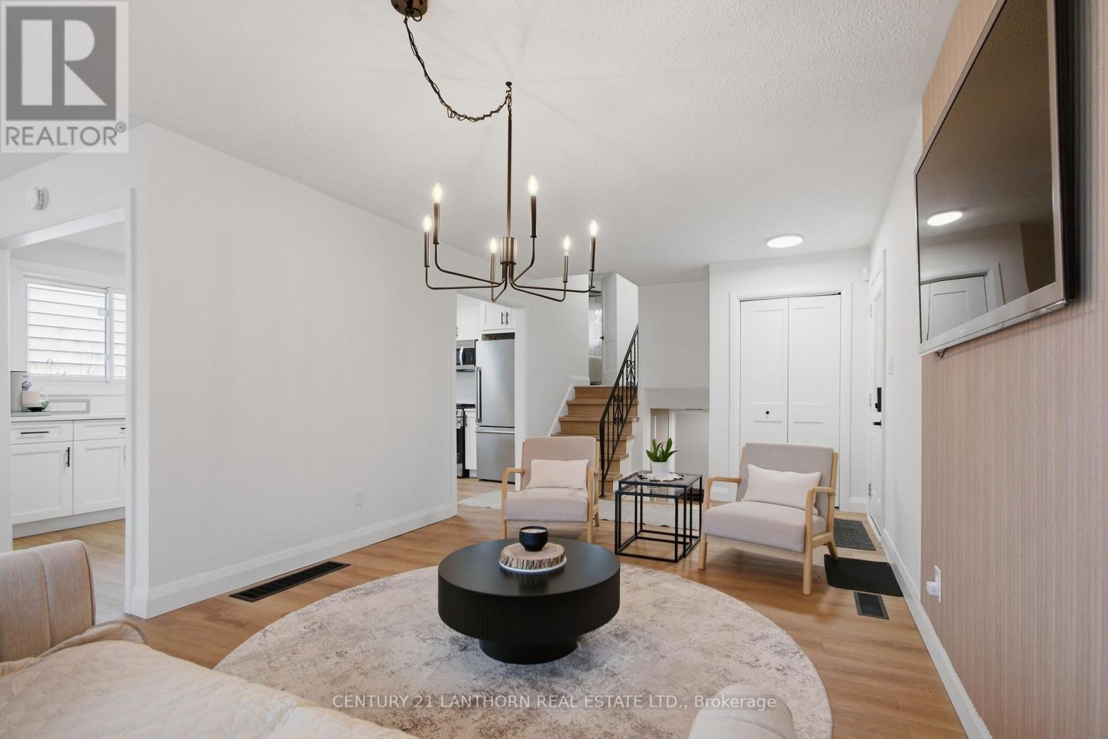 18 Glendale Road, Belleville, Ontario  K8P 4H5 - Photo 8 - X13017158