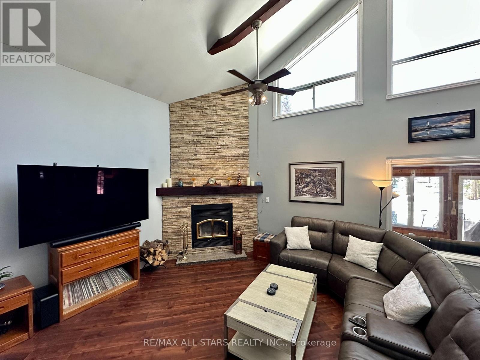 398 Edwina Drive, Trent Lakes, Ontario K0M 1A0 - Photo 17 - X12862168