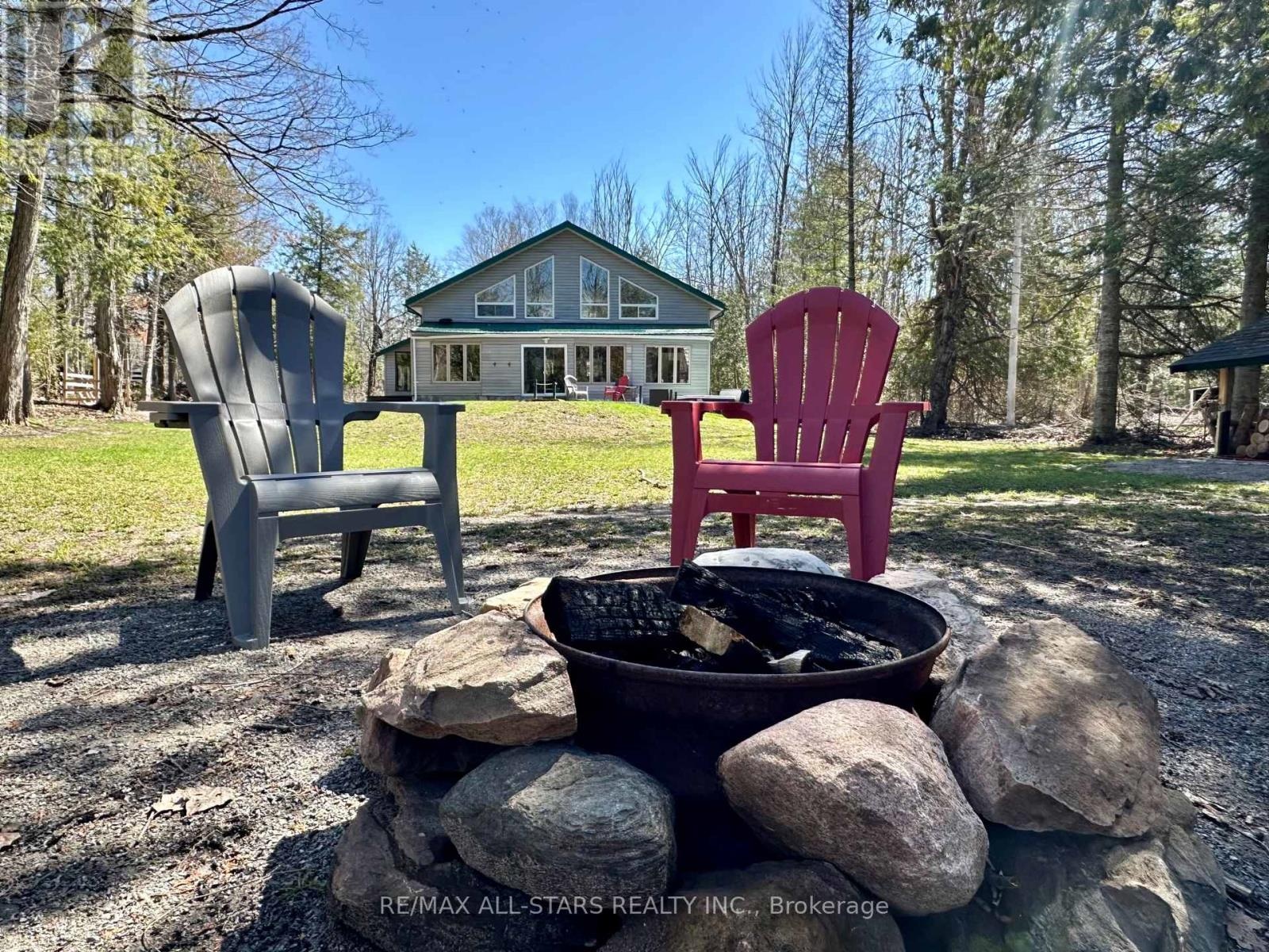 398 Edwina Drive, Trent Lakes, Ontario K0M 1A0 - Photo 1 - X12862168