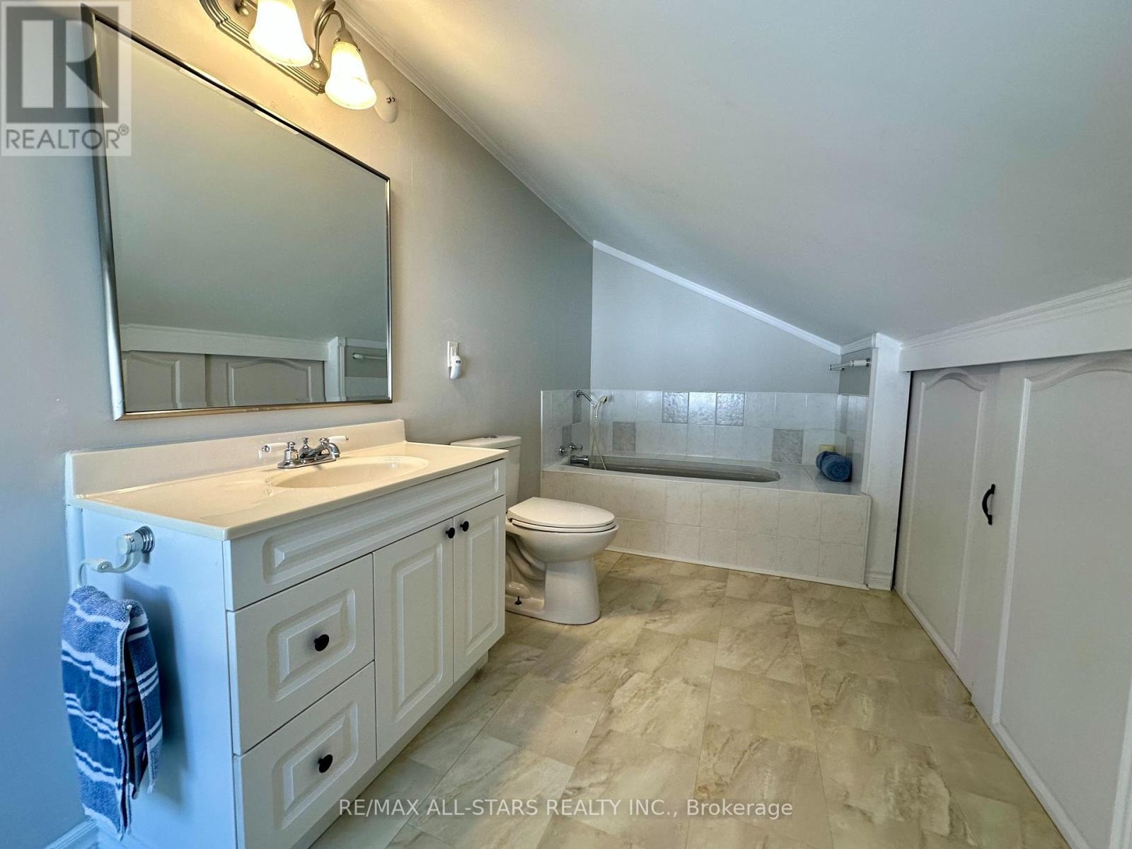 398 Edwina Drive, Trent Lakes, Ontario K0M 1A0 - Photo 34 - X12862168