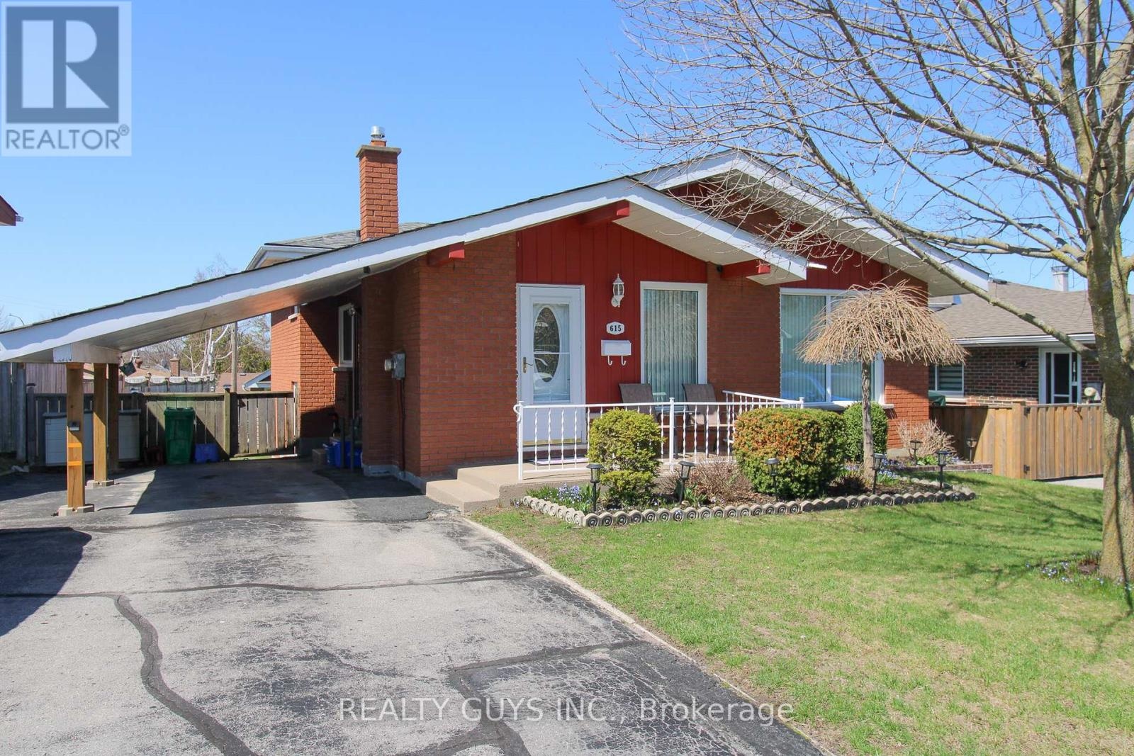 615 Saugeen Crescent, Peterborough, Ontario K9J 1J9 - Photo 1 - X13019578
