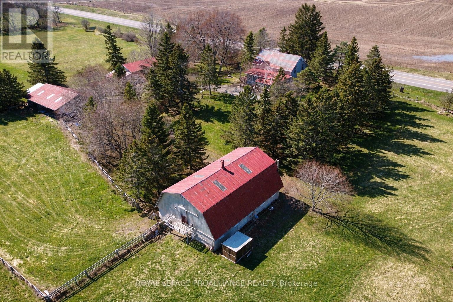 2370 Highway 37, Belleville, Ontario  K0K 2V0 - Photo 3 - X13021152