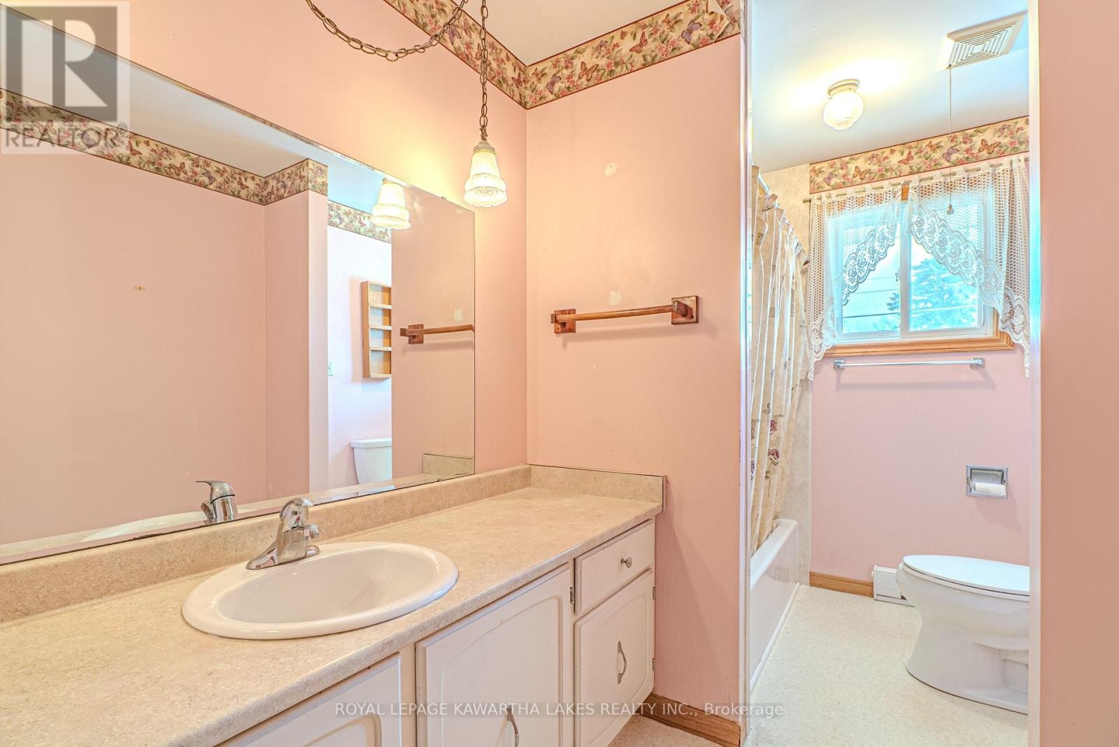 89 Angeline Street S, Kawartha Lakes, Ontario  K9V 3L4 - Photo 21 - X12615912