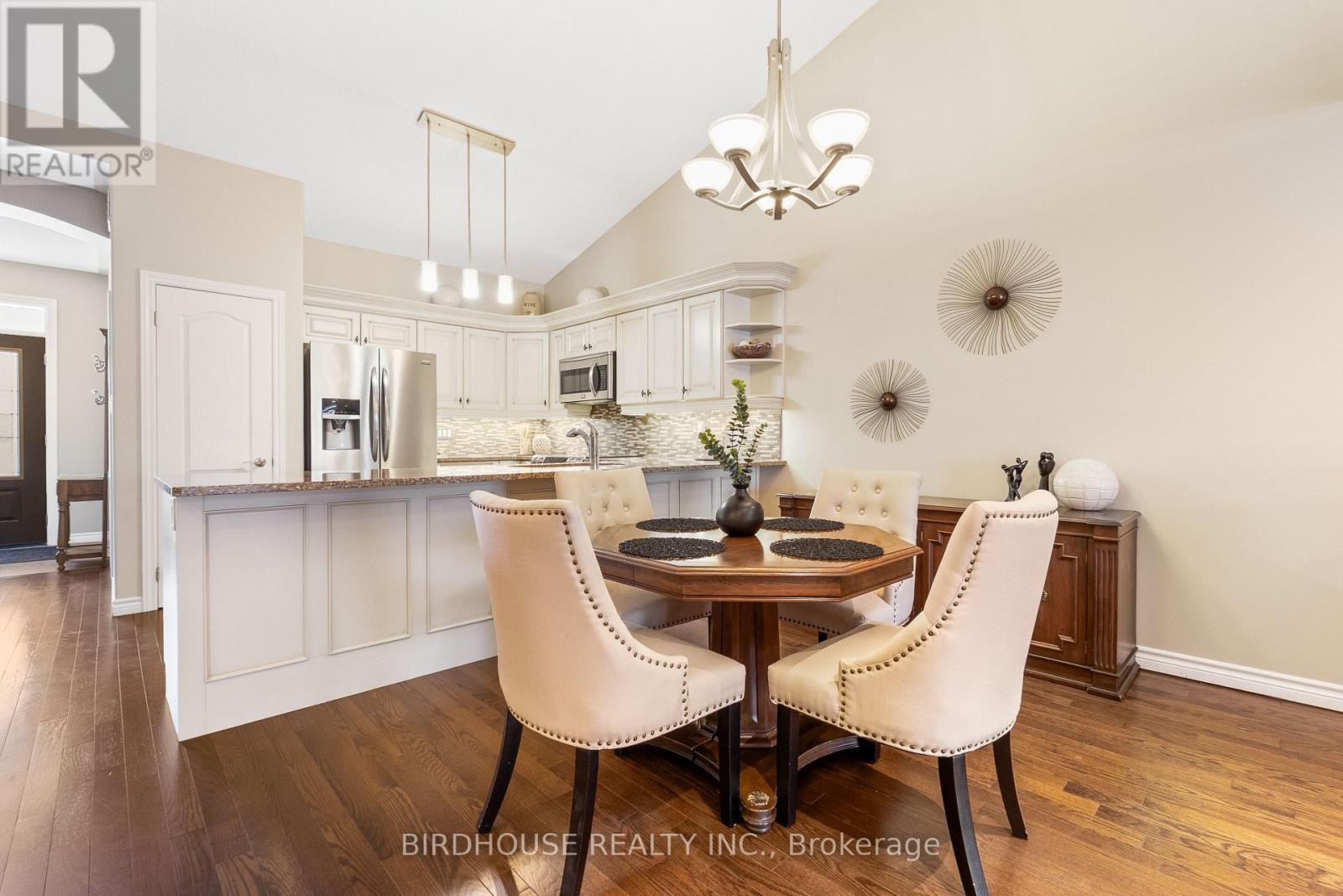 78 Chadwin Drive, Kawartha Lakes, Ontario  K9V 0E9 - Photo 13 - X12729632