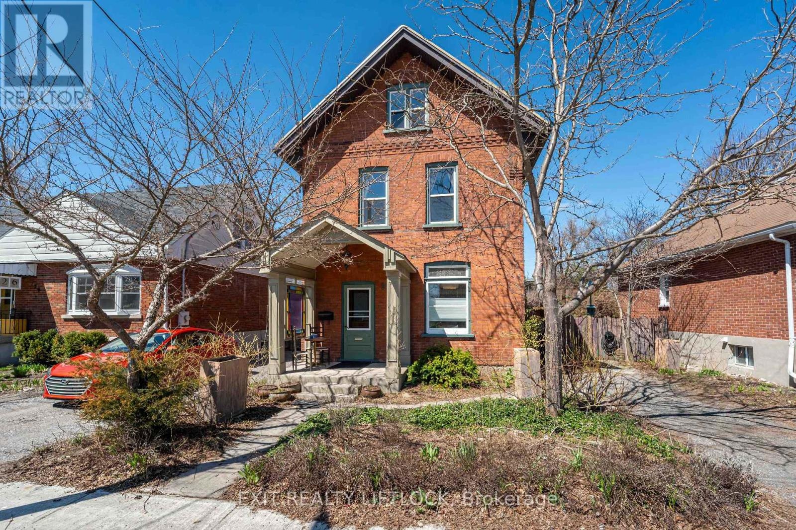 128 Sutherland Place, Peterborough, Ontario  K9H 1J1 - Photo 2 - X13027060