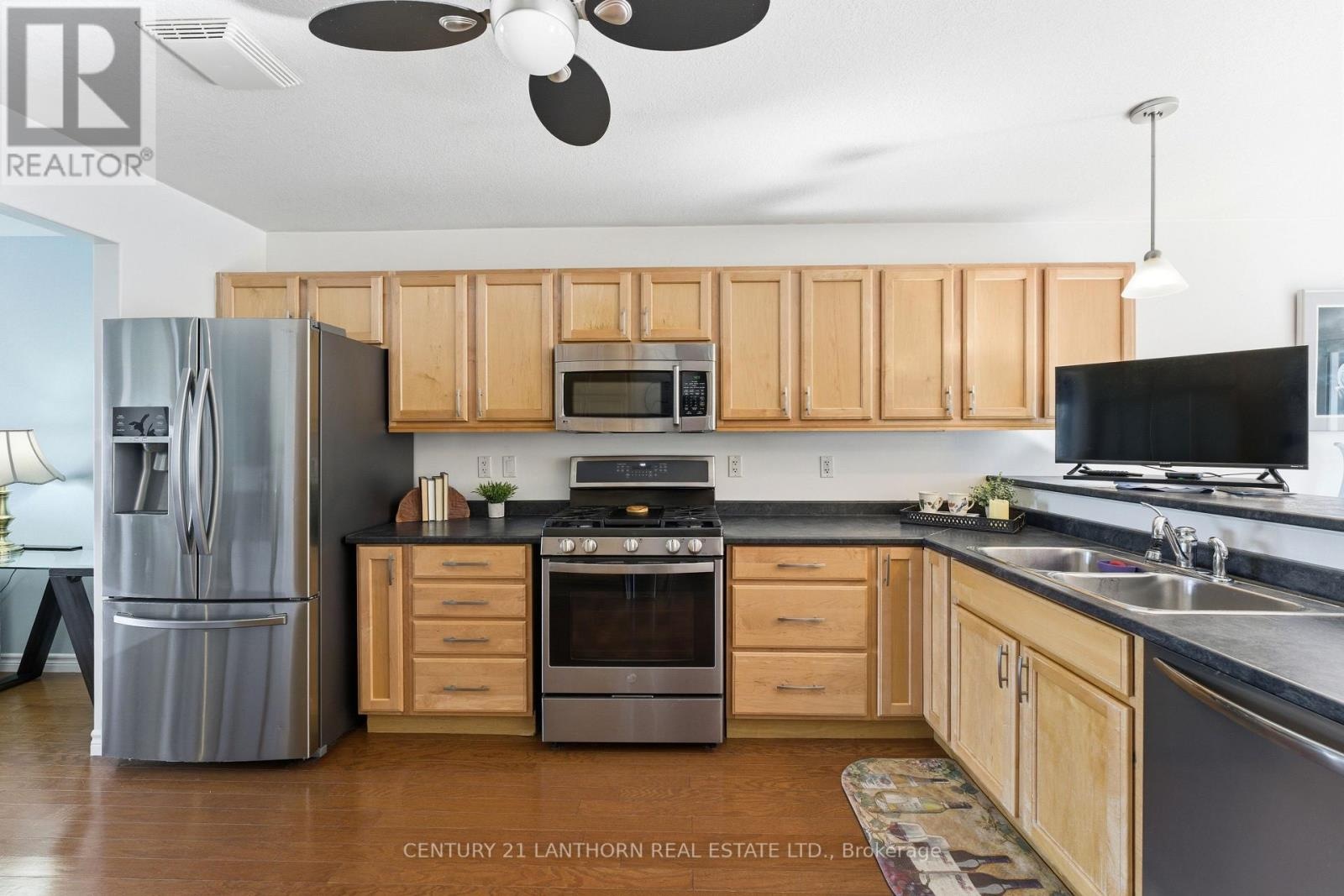167 Nicholas Street, Quinte West, Ontario  K8V 6E8 - Photo 12 - X13027672